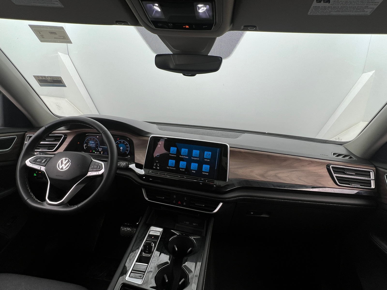 Thumbnail: 2024 Volkswagen Atlas - 2