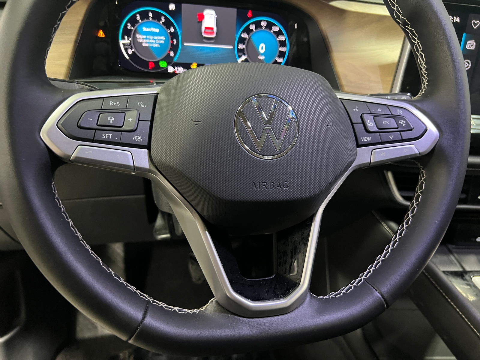 Thumbnail: 2024 Volkswagen Atlas - 4