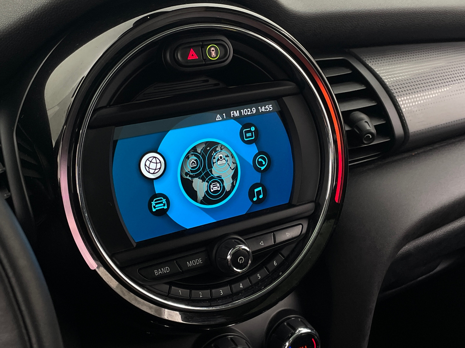 Thumbnail: 2020 MINI Cooper Hardtop - 3