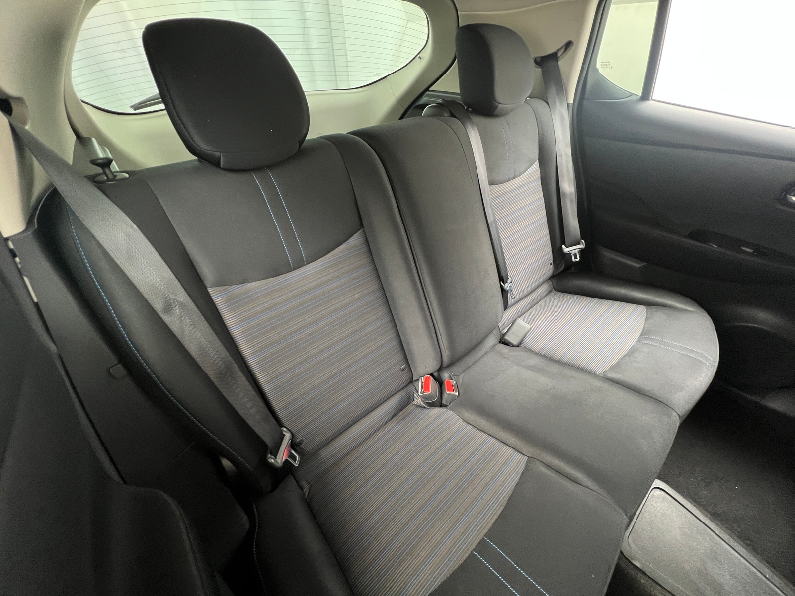 Thumbnail: 2018 Nissan Leaf - 6