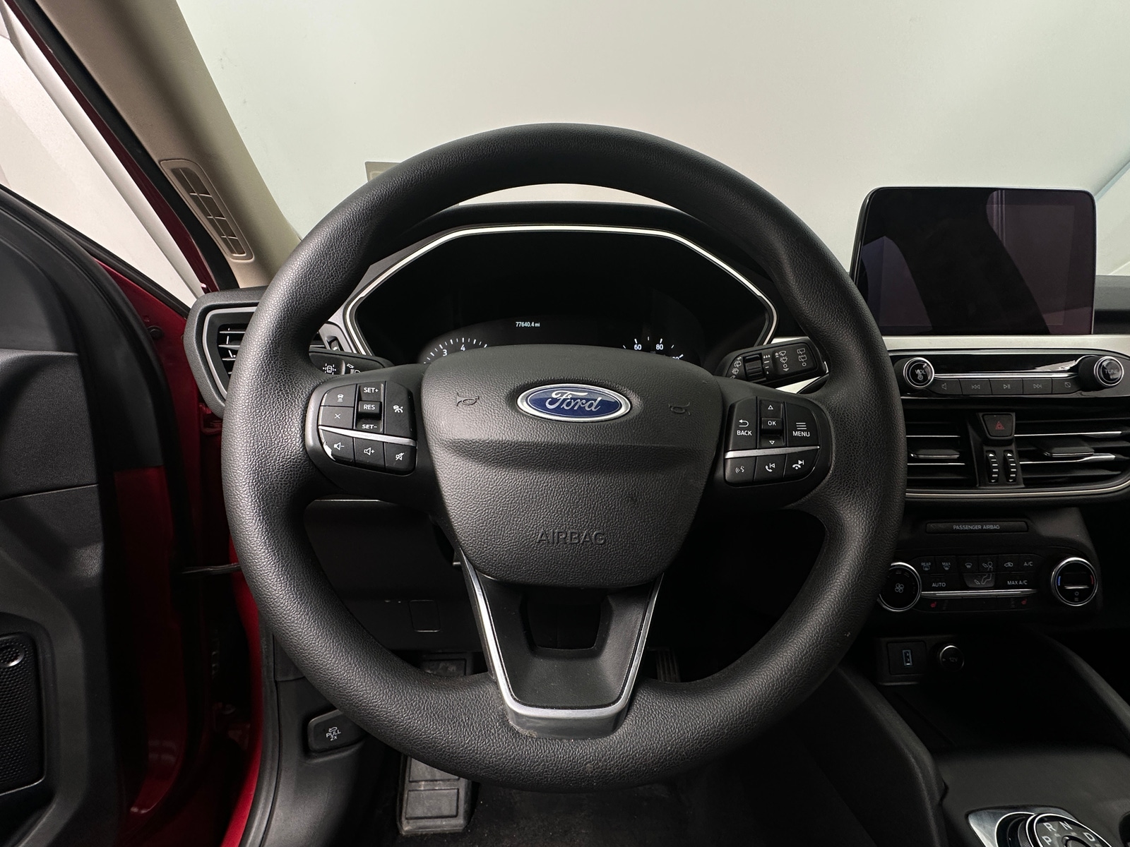 Thumbnail: 2020 Ford Escape - 5