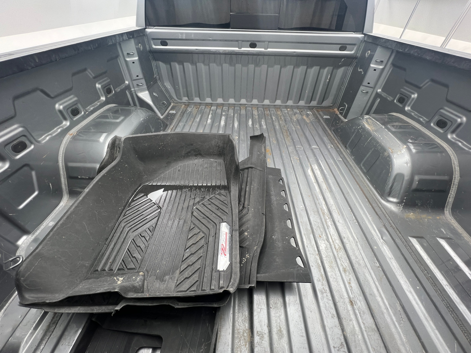 Thumbnail: 2025 Chevrolet Silverado 1500 - 7