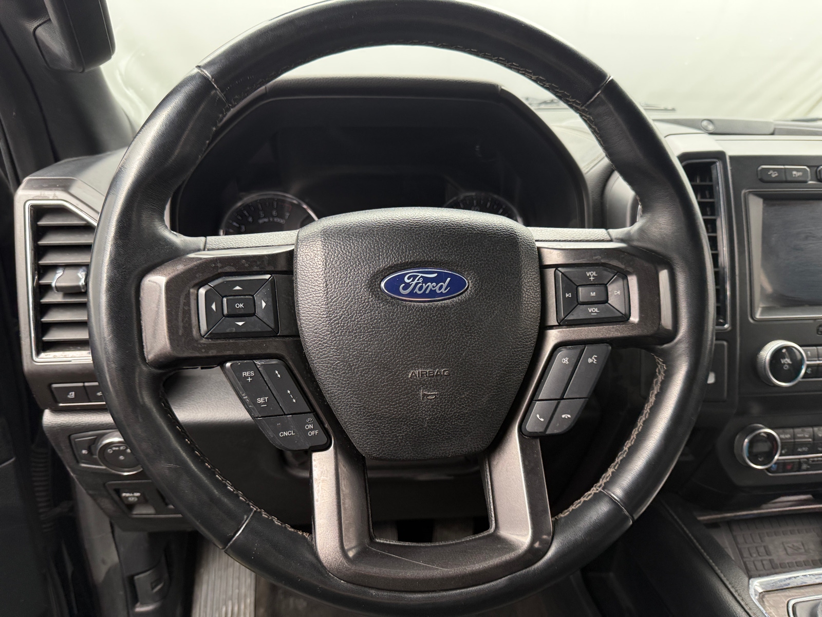 Thumbnail: 2021 Ford Expedition - 4