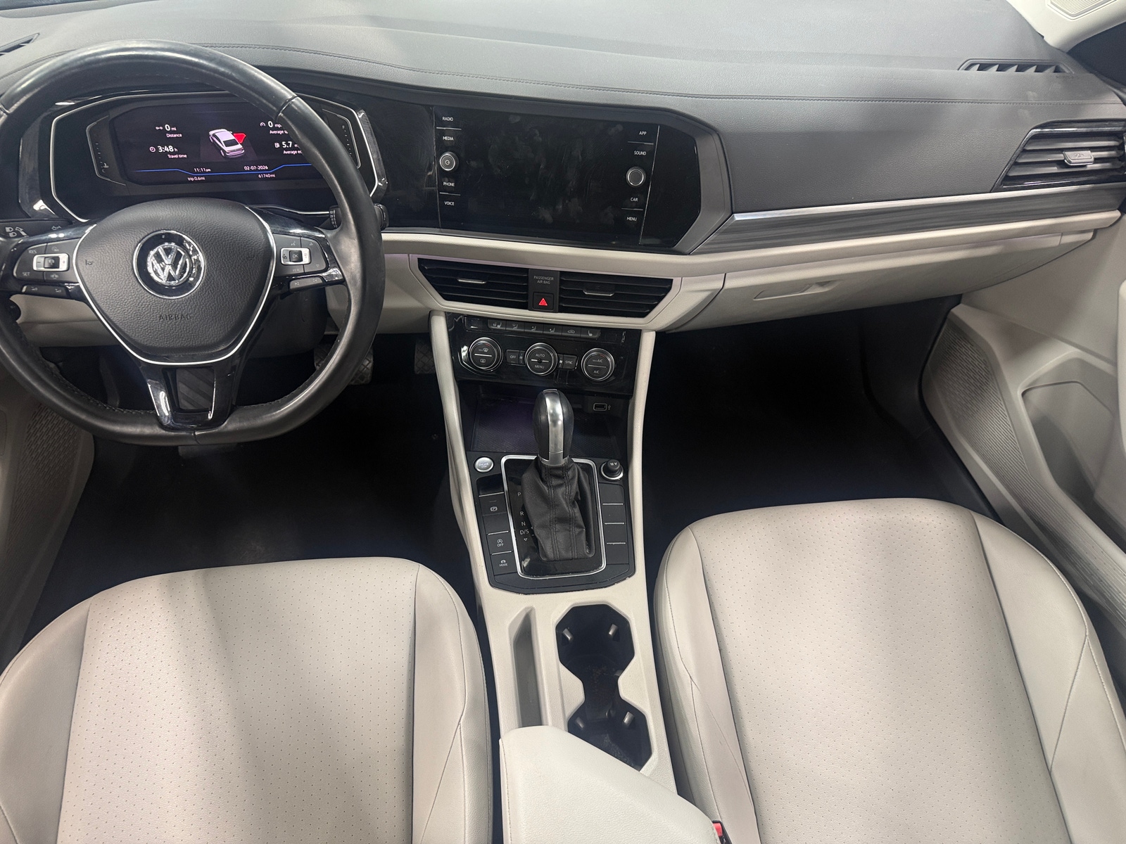 Thumbnail: 2019 Volkswagen Jetta - 2