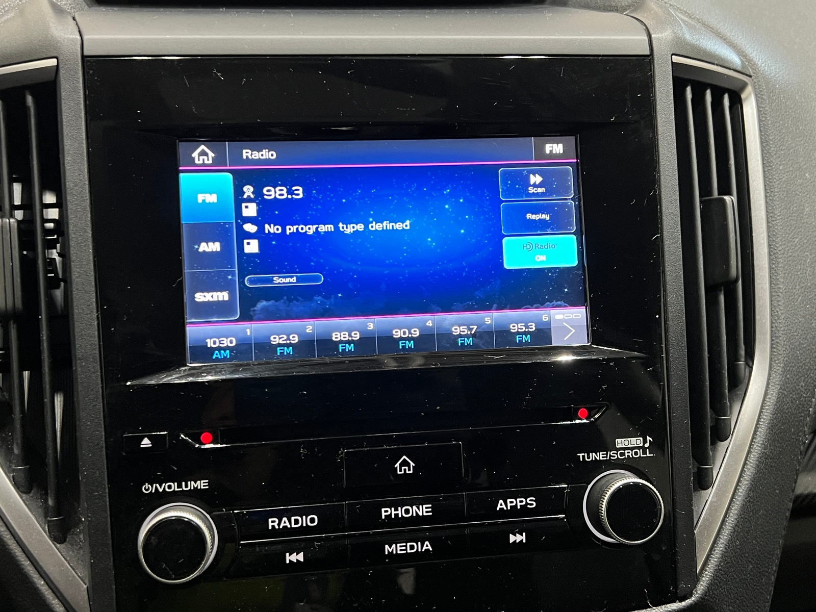 Thumbnail: 2019 Subaru Crosstrek - 4