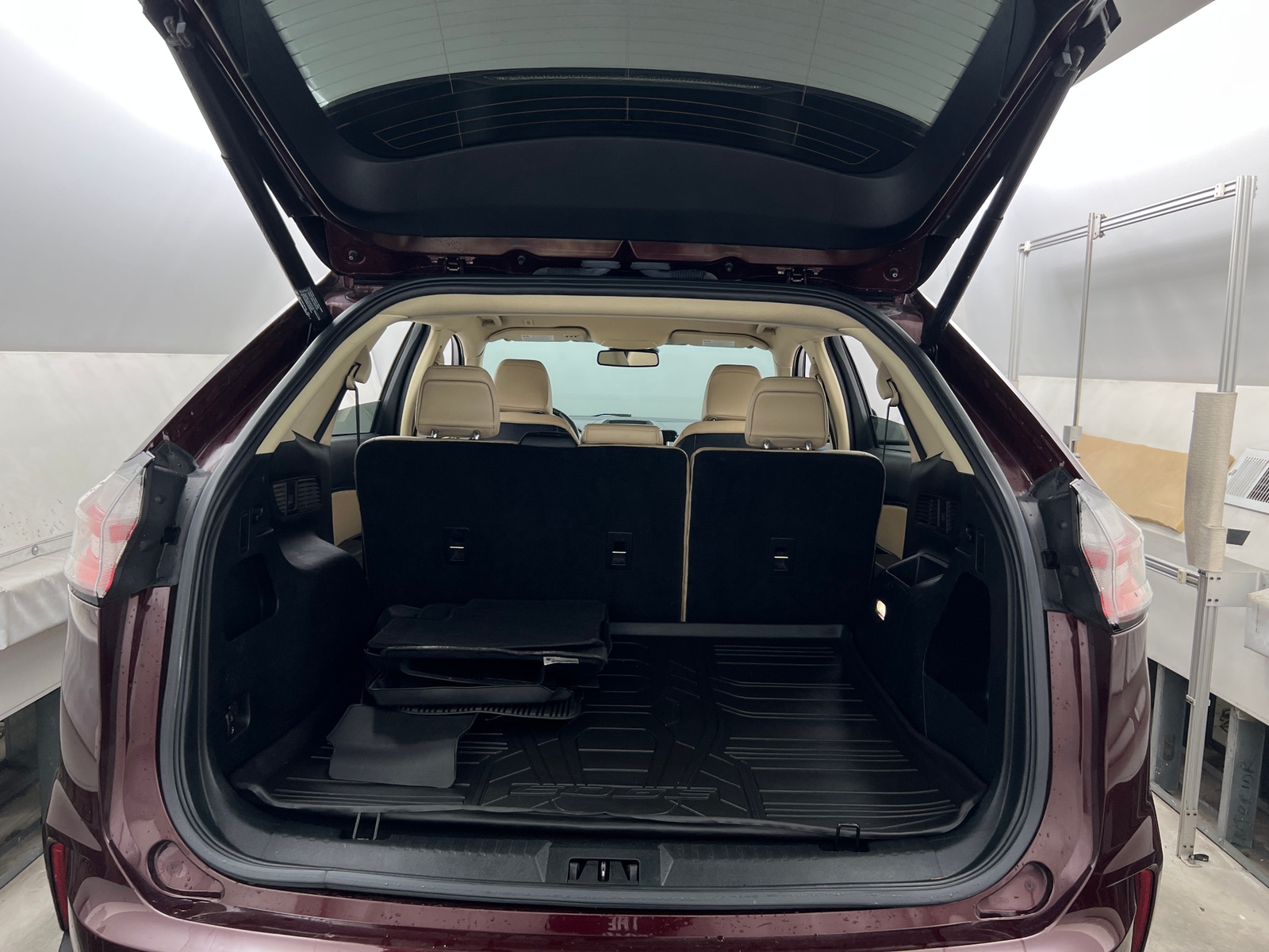 Thumbnail: 2020 Ford Edge - 6