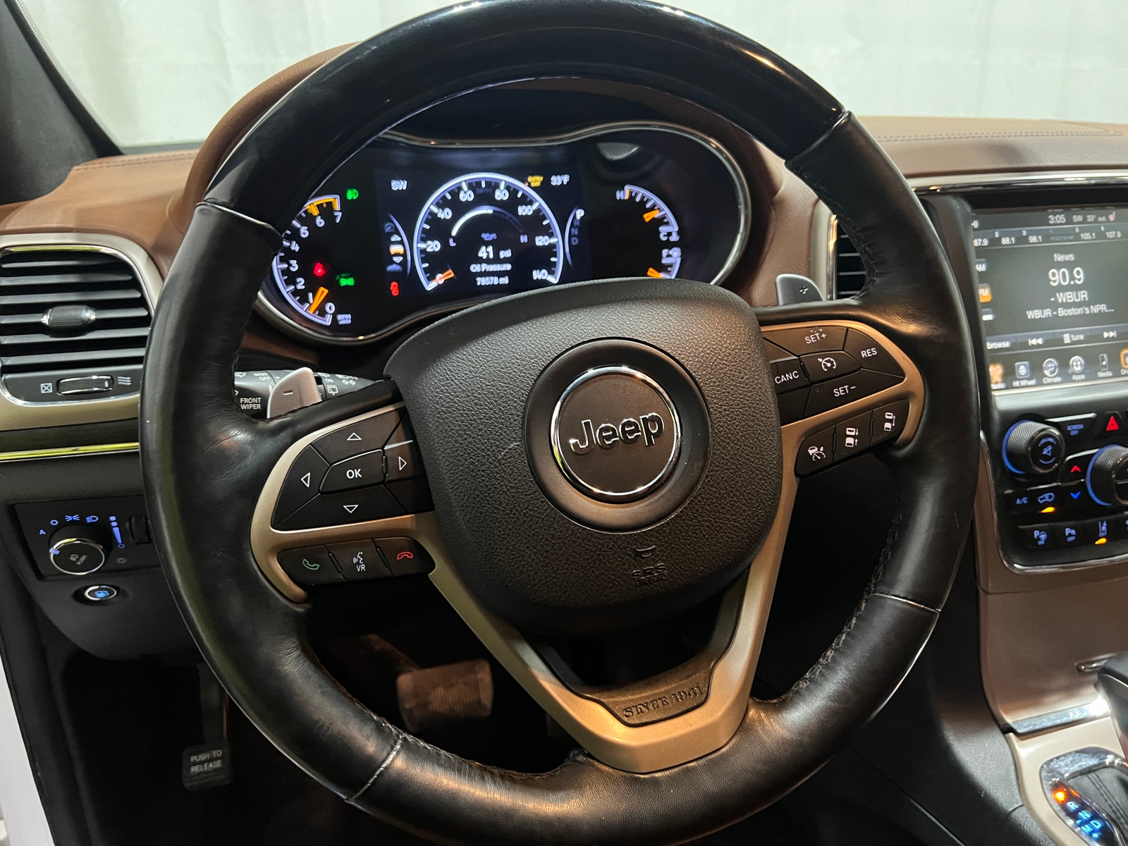 Thumbnail: 2017 Jeep Grand Cherokee - 4