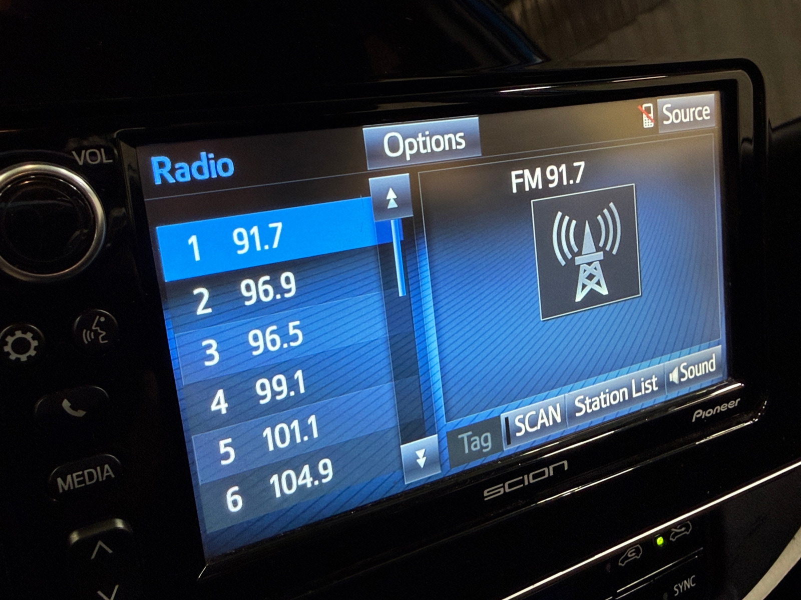 Thumbnail: 2016 Scion iM - 4