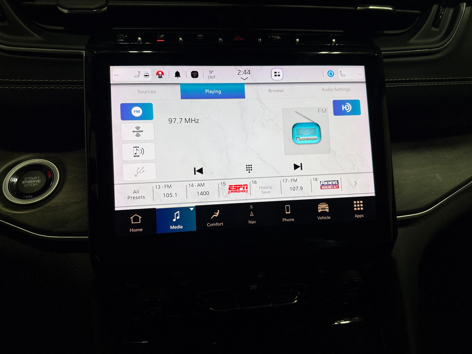 Thumbnail: 2023 Jeep Grand Cherokee - 3