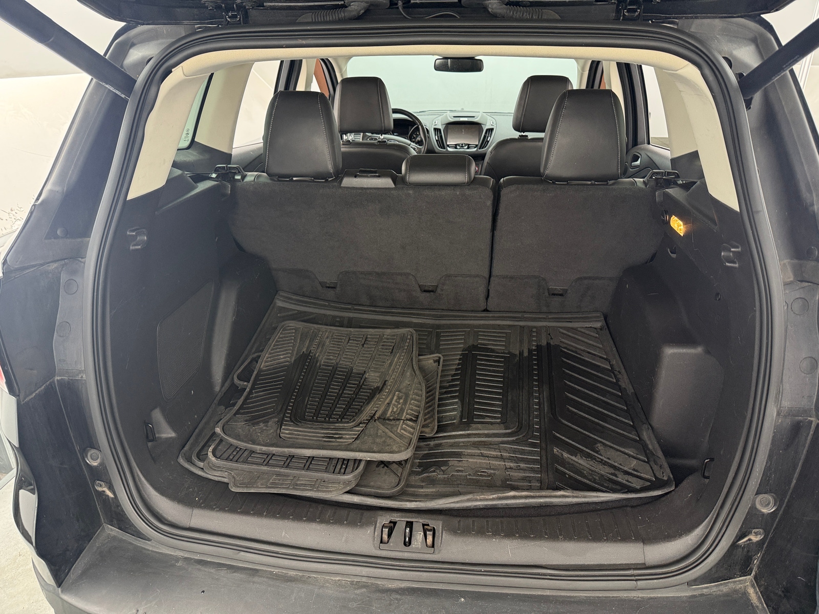 Thumbnail: 2017 Ford Escape - 6