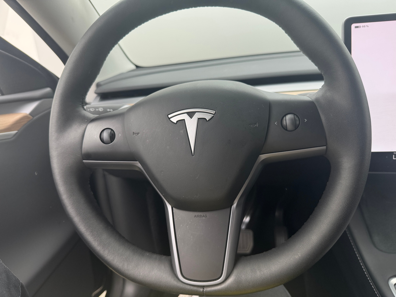 Thumbnail: 2023 Tesla Model Y - 4