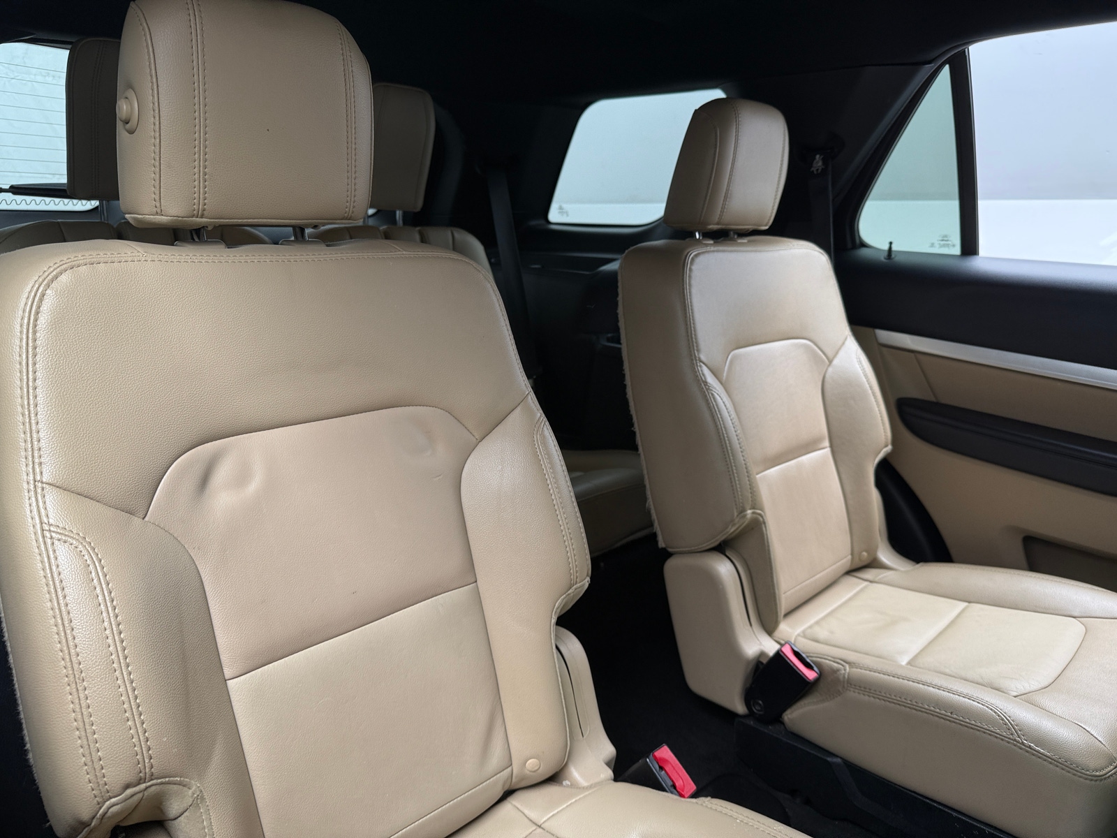 Thumbnail: 2016 Ford Explorer - 5