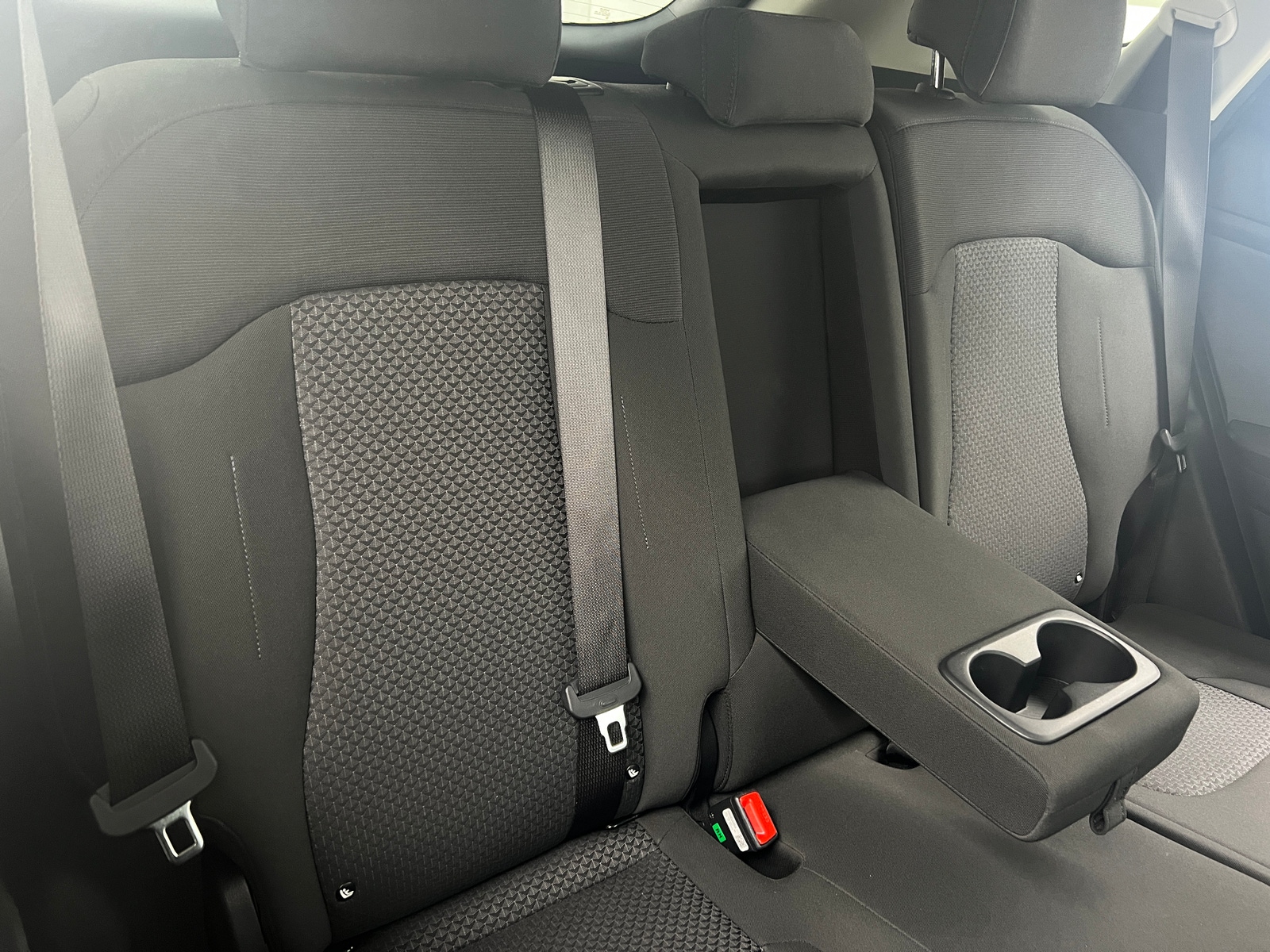 Thumbnail: 2025 Kia Sportage - 6