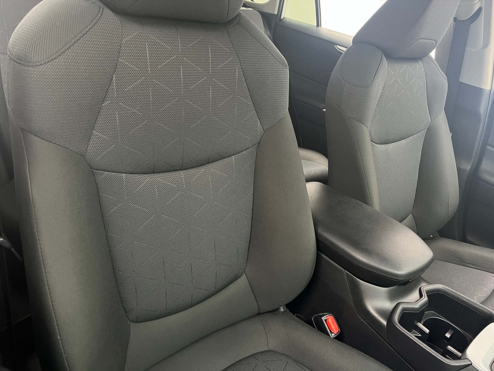 Thumbnail: 2025 Toyota RAV4 - 2