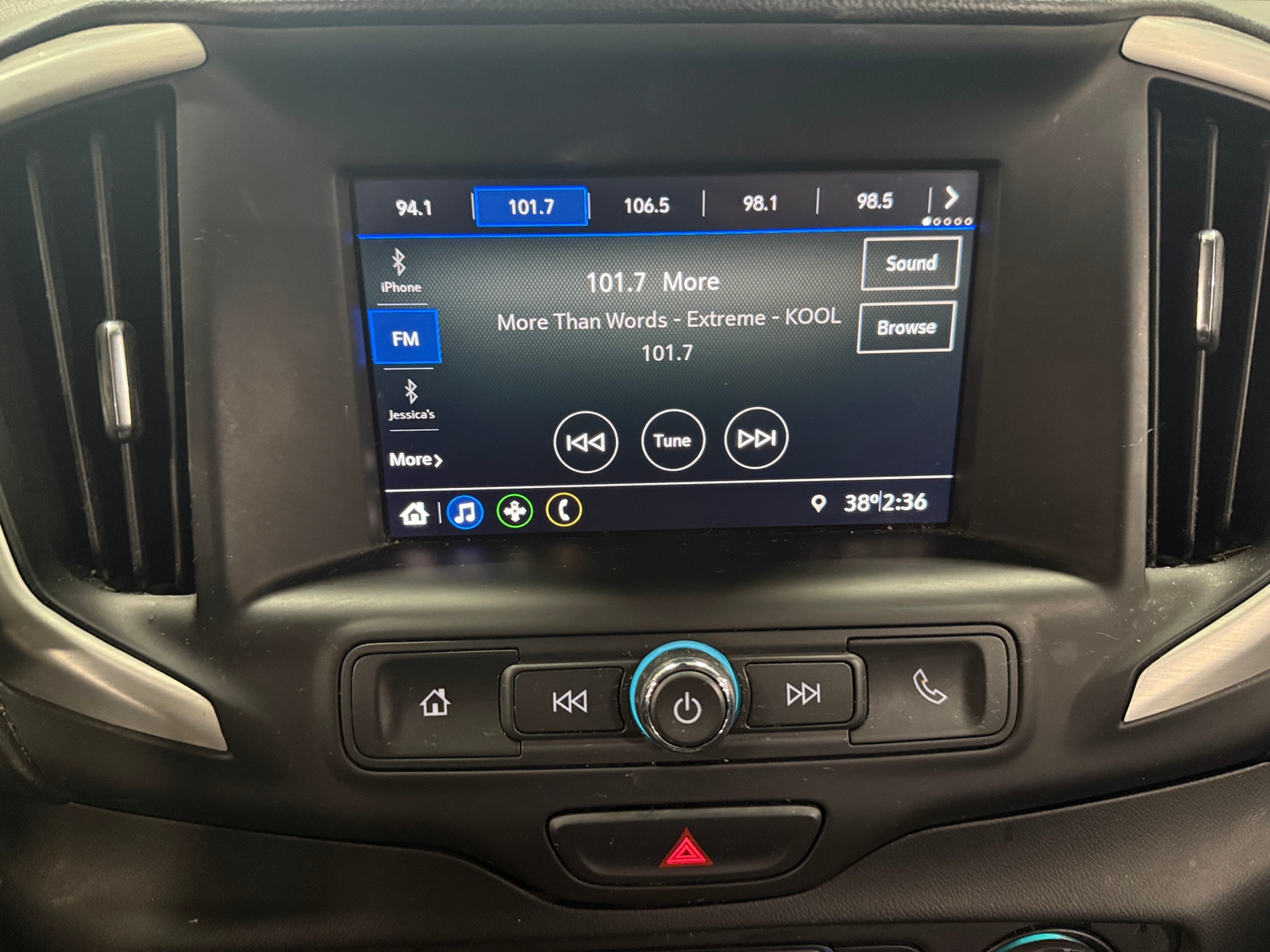 Thumbnail: 2020 GMC Terrain - 4