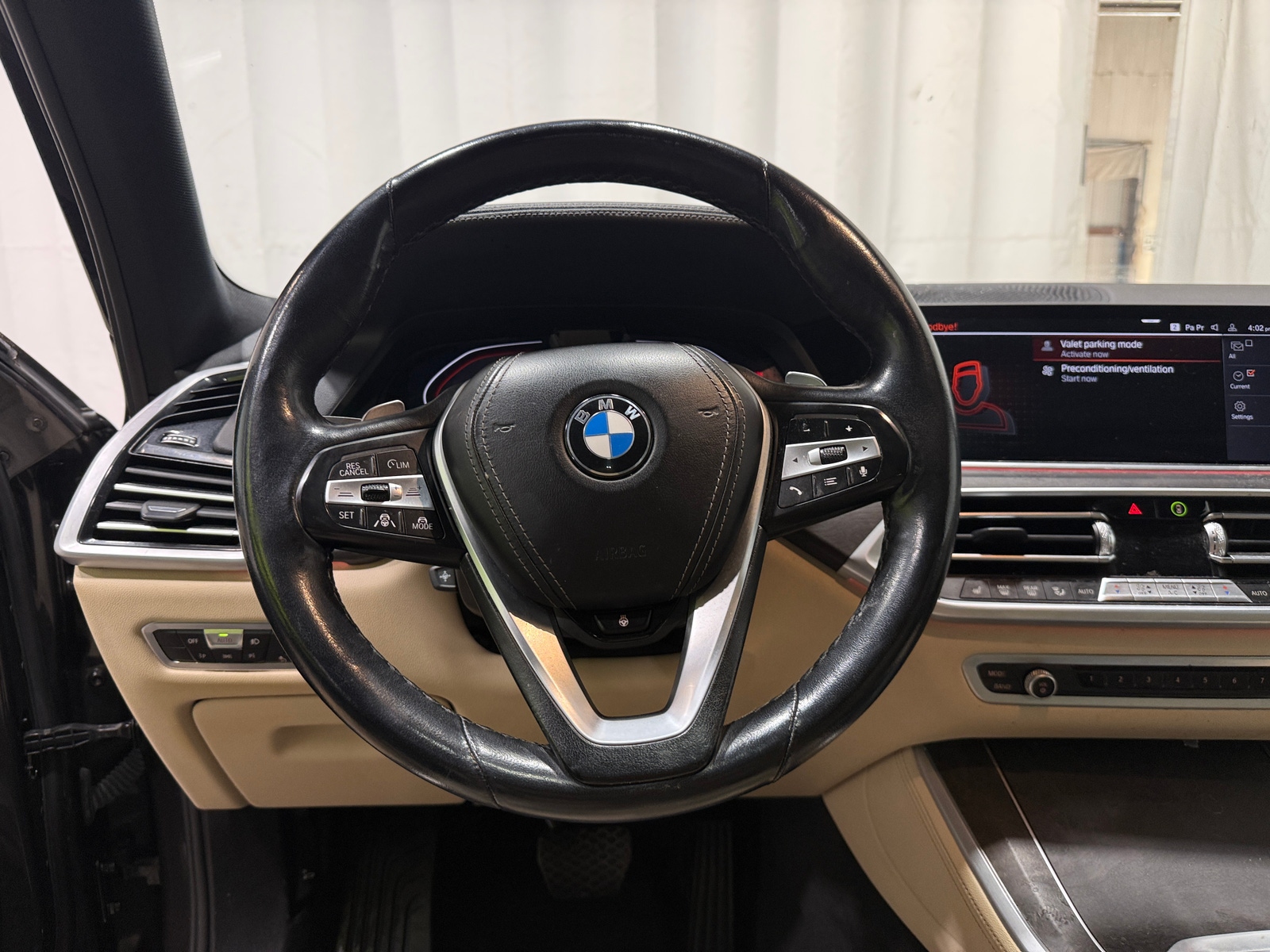 Thumbnail: 2022 BMW X5 - 4