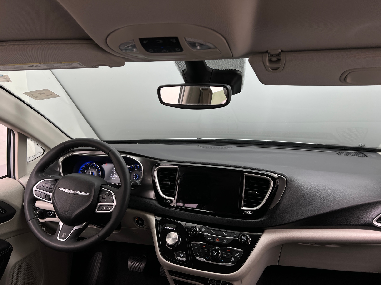 Thumbnail: 2023 Chrysler Pacifica - 2