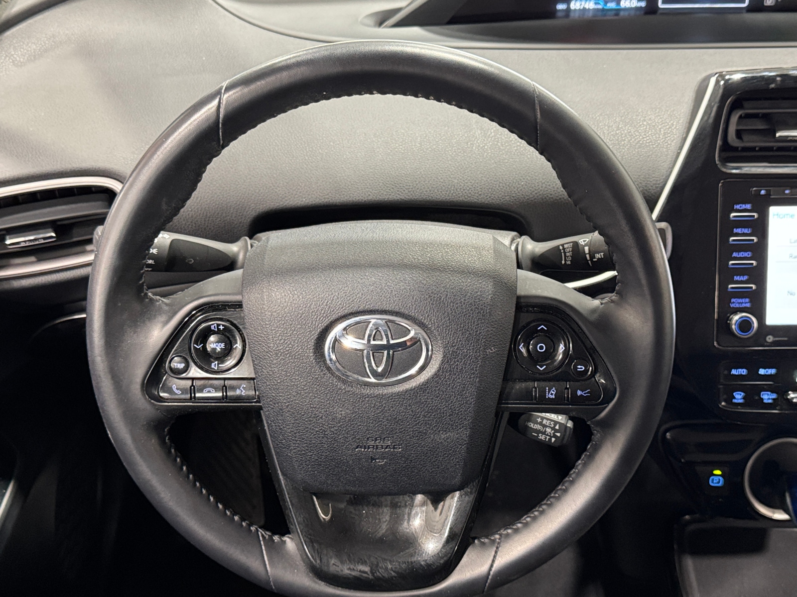 Thumbnail: 2021 Toyota Prius Prime - 5