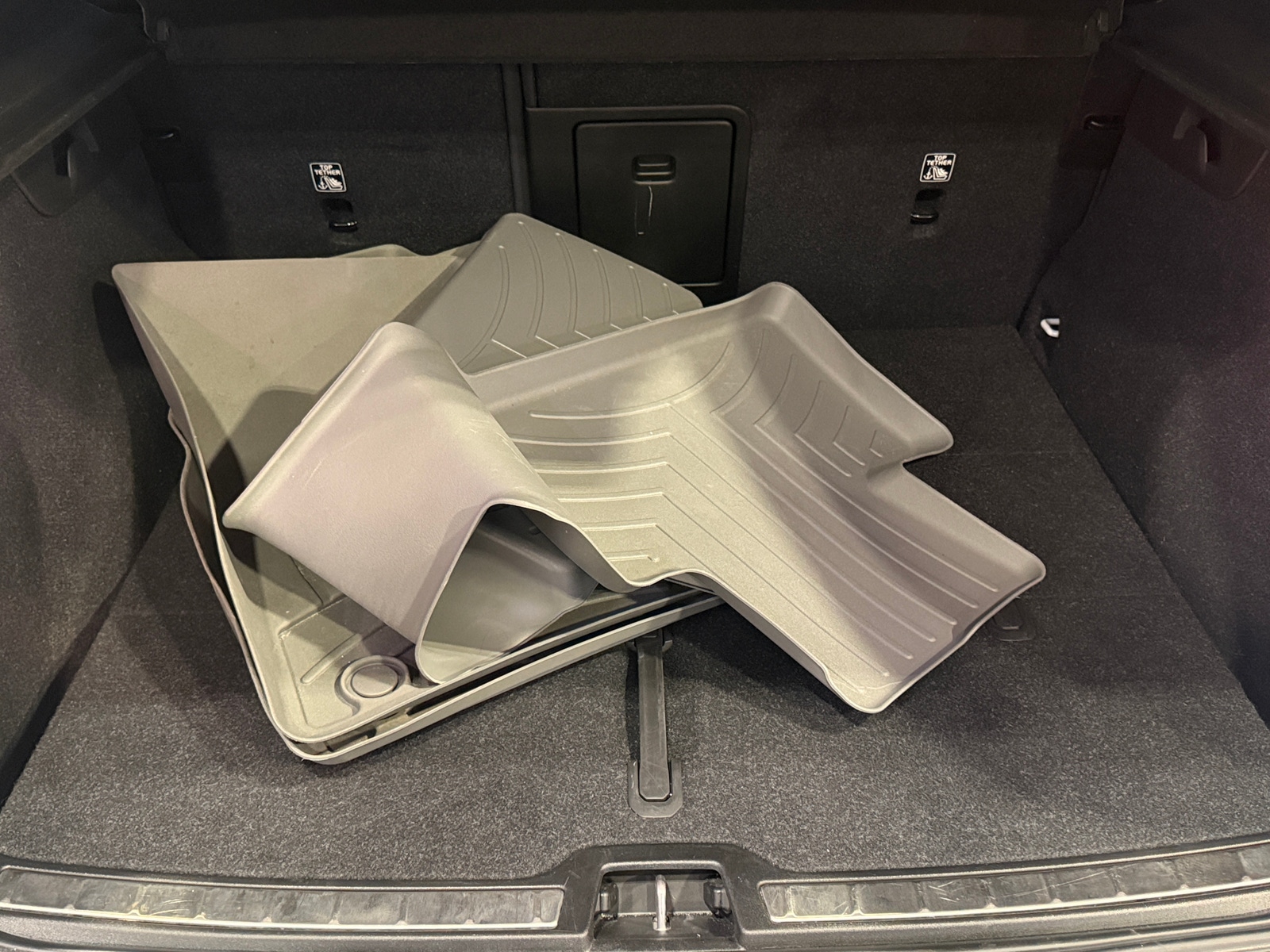 Thumbnail: 2021 Volvo XC40 - 6