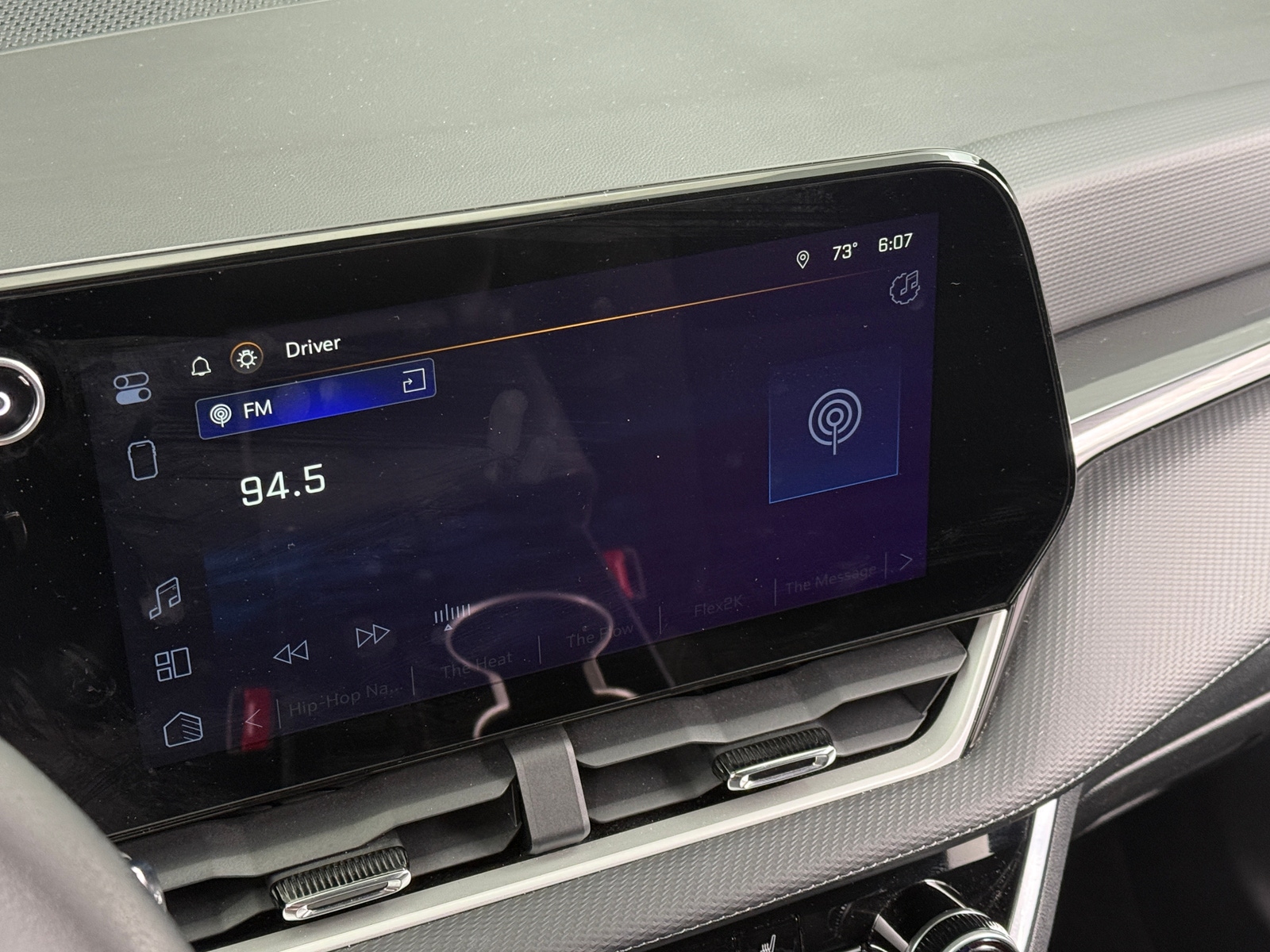 Thumbnail: 2025 Chevrolet Equinox - 4