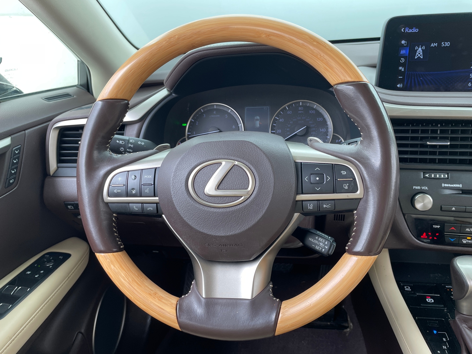 Thumbnail: 2020 Lexus RX - 4