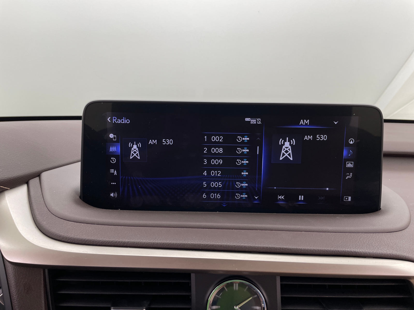 Thumbnail: 2020 Lexus RX - 3