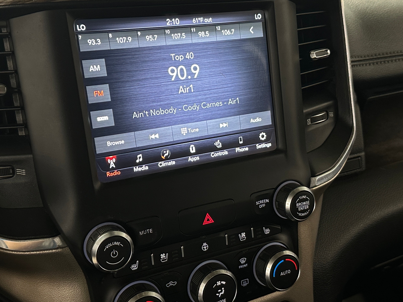 Thumbnail: 2019 RAM 1500 - 3