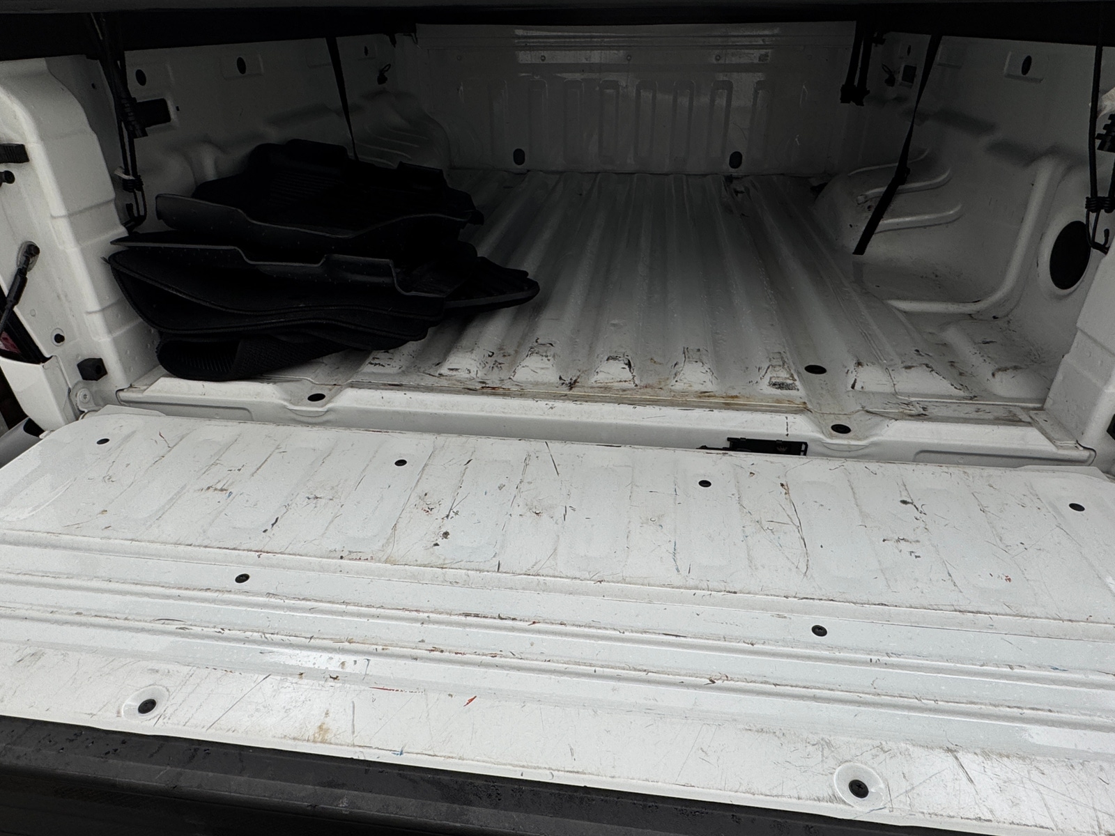 Thumbnail: 2023 Nissan Frontier - 7