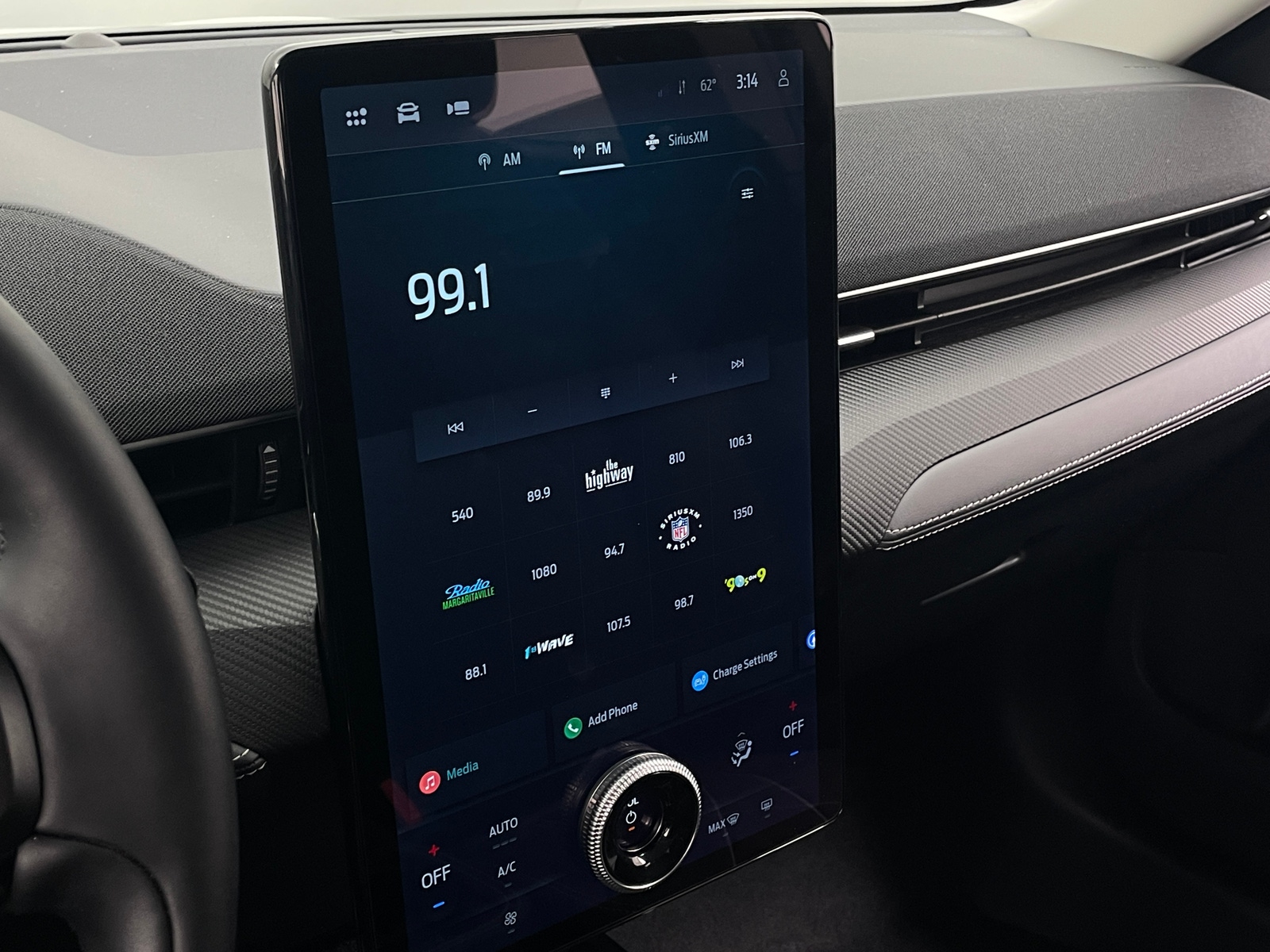 Thumbnail: 2025 Ford Mustang Mach-E - 3