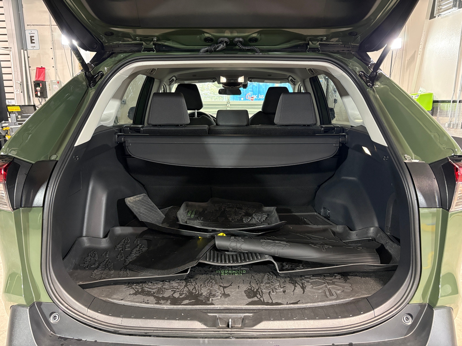 Thumbnail: 2025 Toyota RAV4 - 7