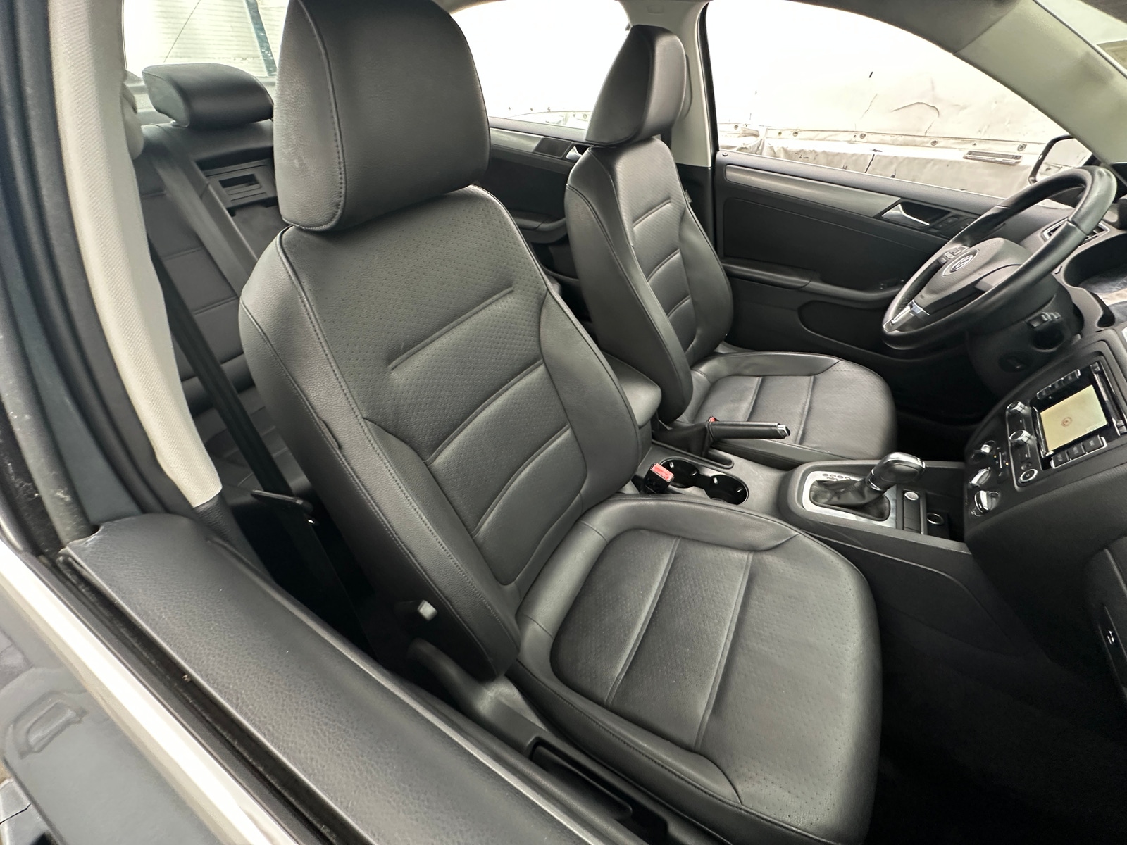 Thumbnail: 2014 Volkswagen Jetta - 2