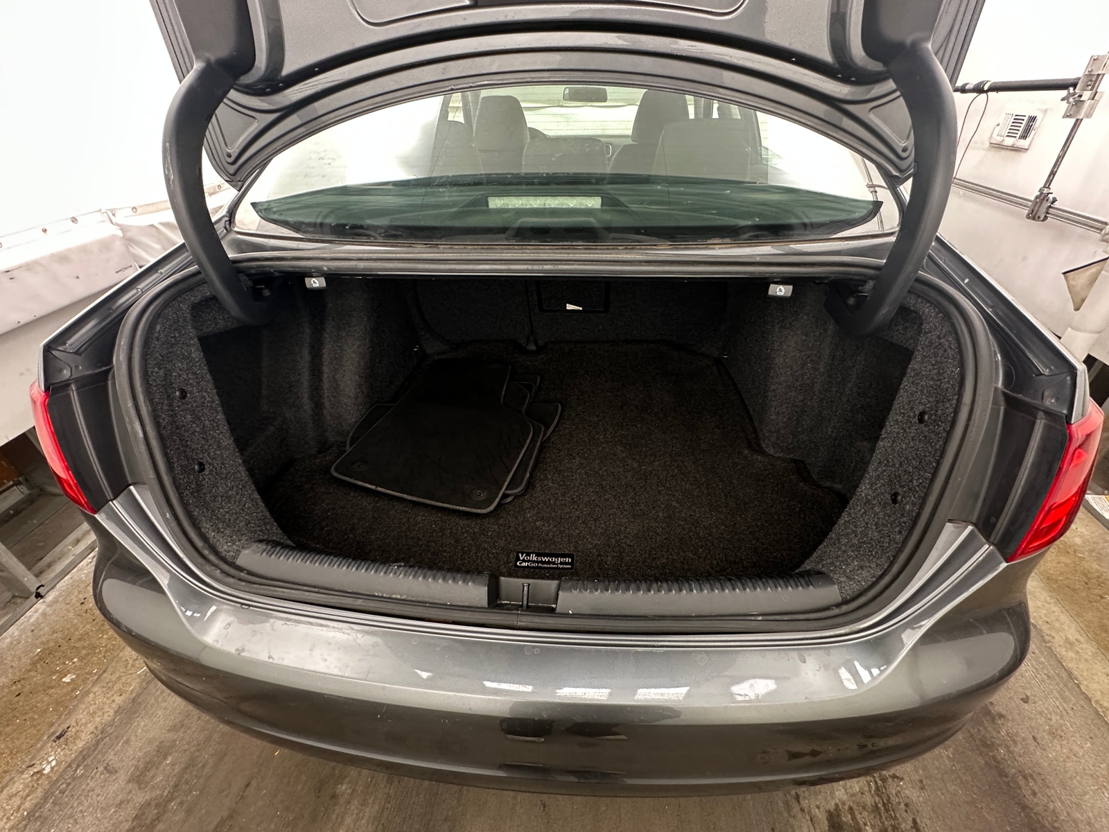 Thumbnail: 2014 Volkswagen Jetta - 7