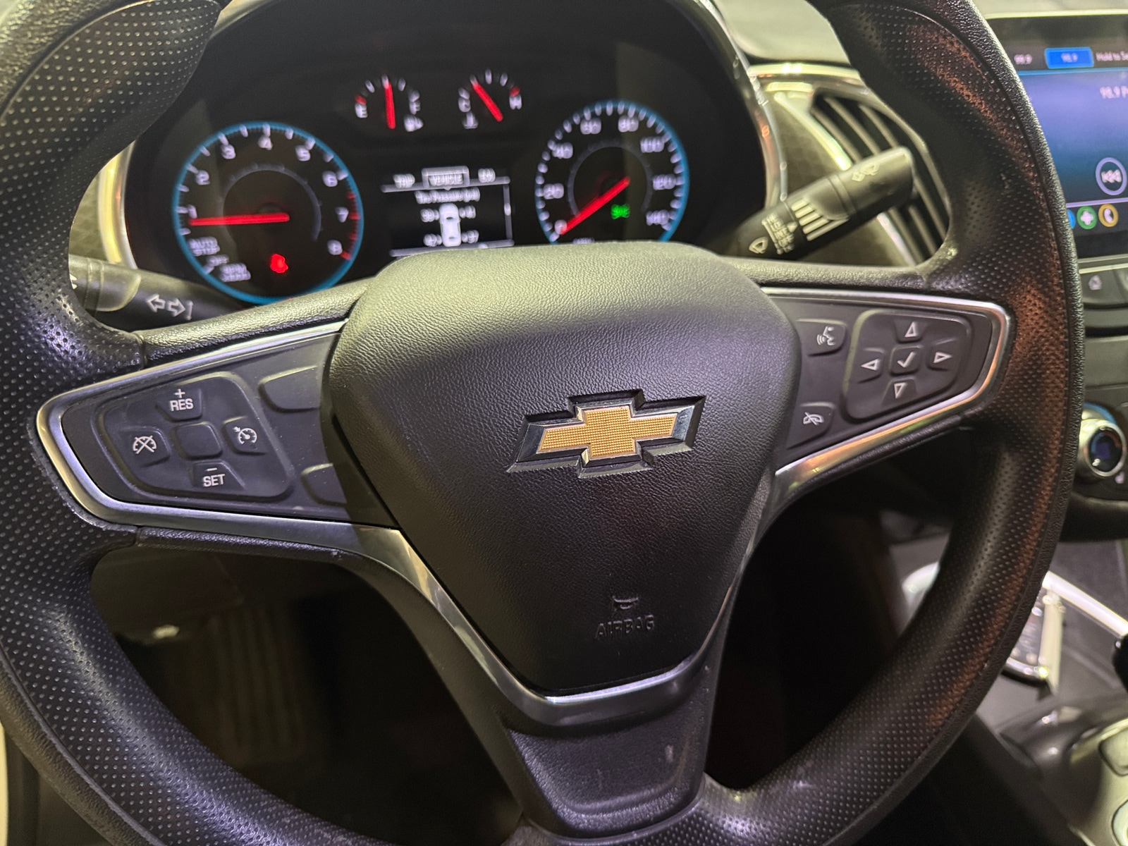 Thumbnail: 2019 Chevrolet Malibu - 5