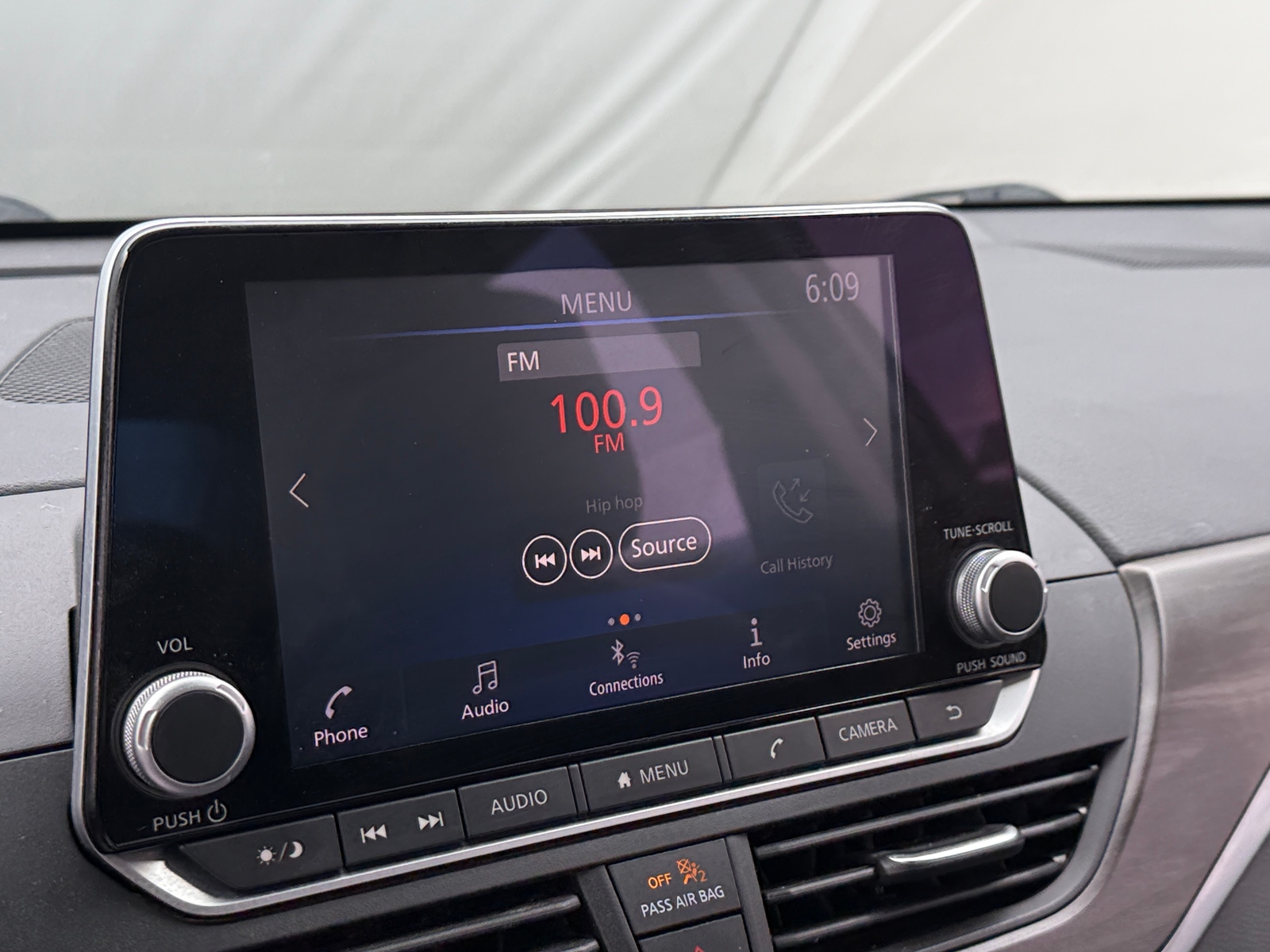 Thumbnail: 2023 Nissan Altima - 4