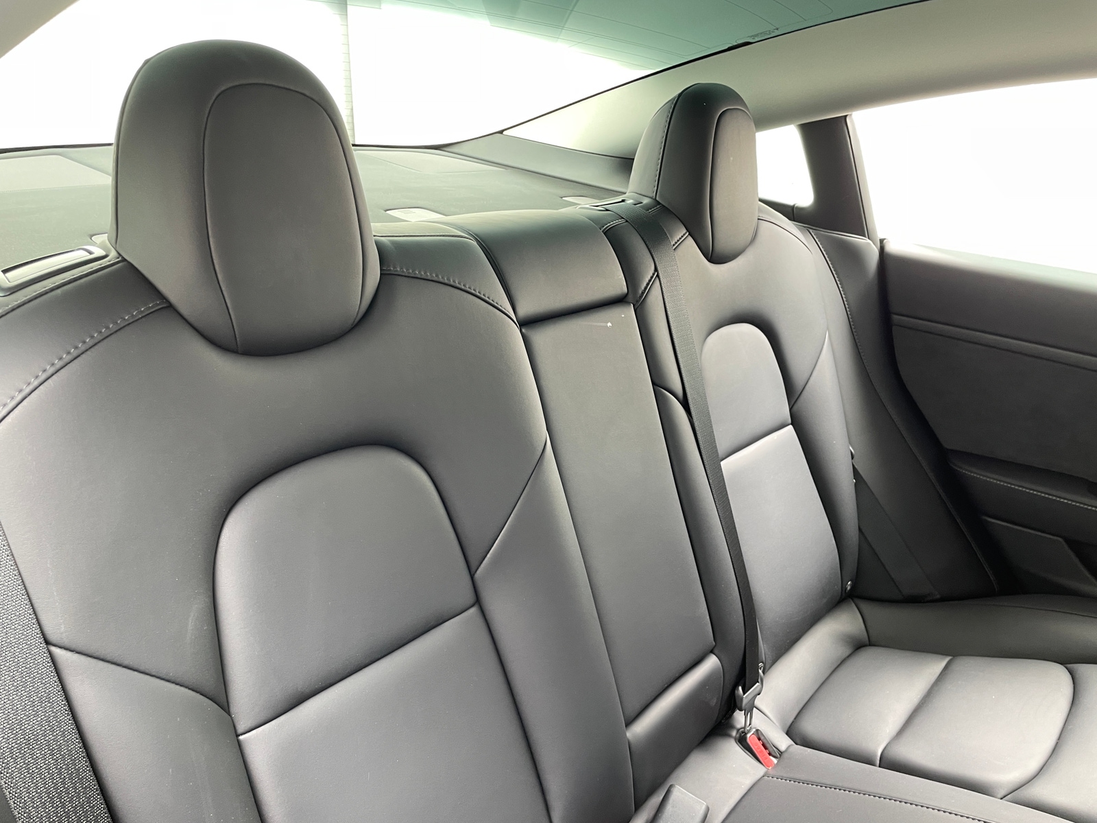 Thumbnail: 2022 Tesla Model 3 - 5