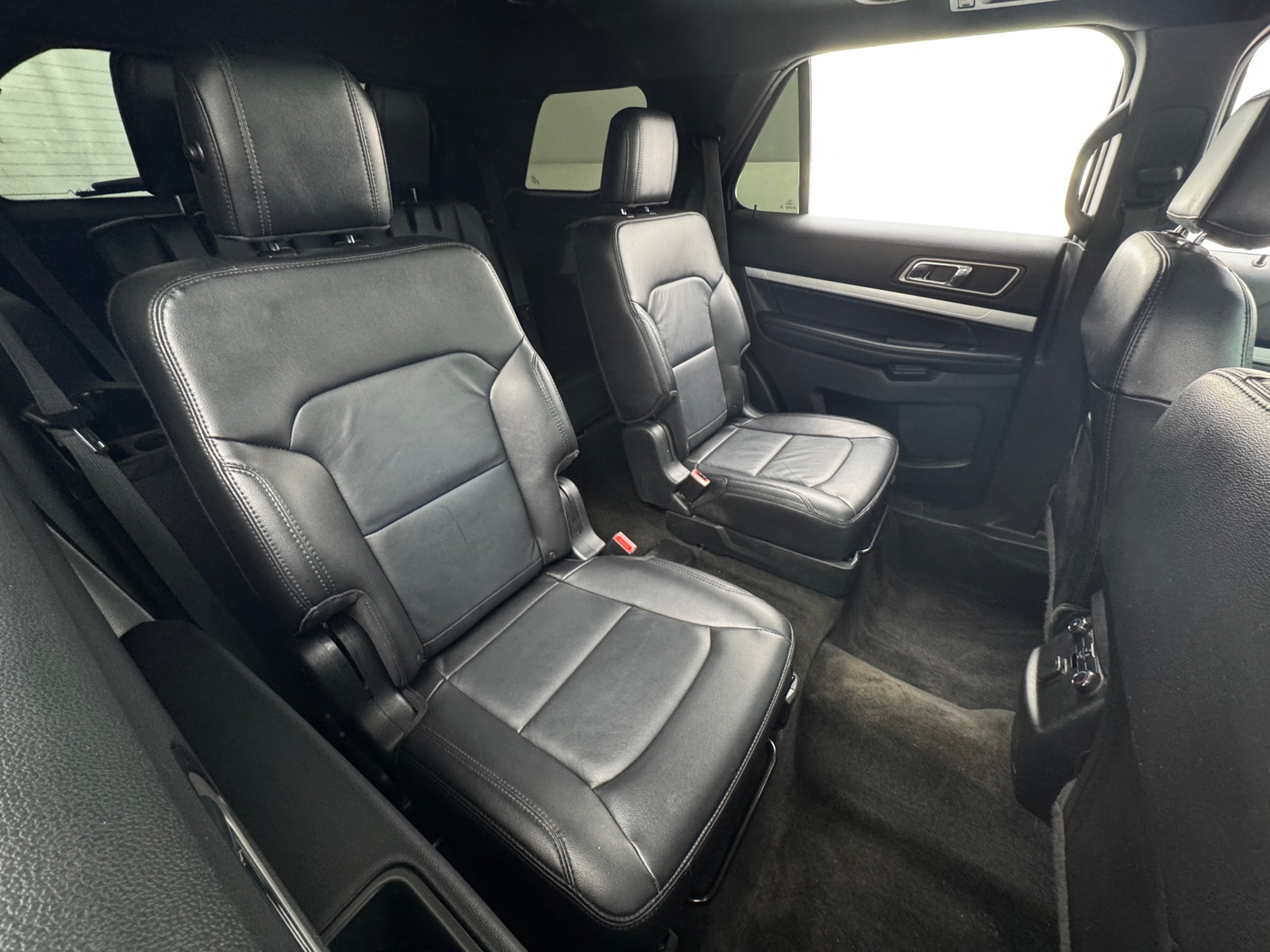 Thumbnail: 2017 Ford Explorer - 6