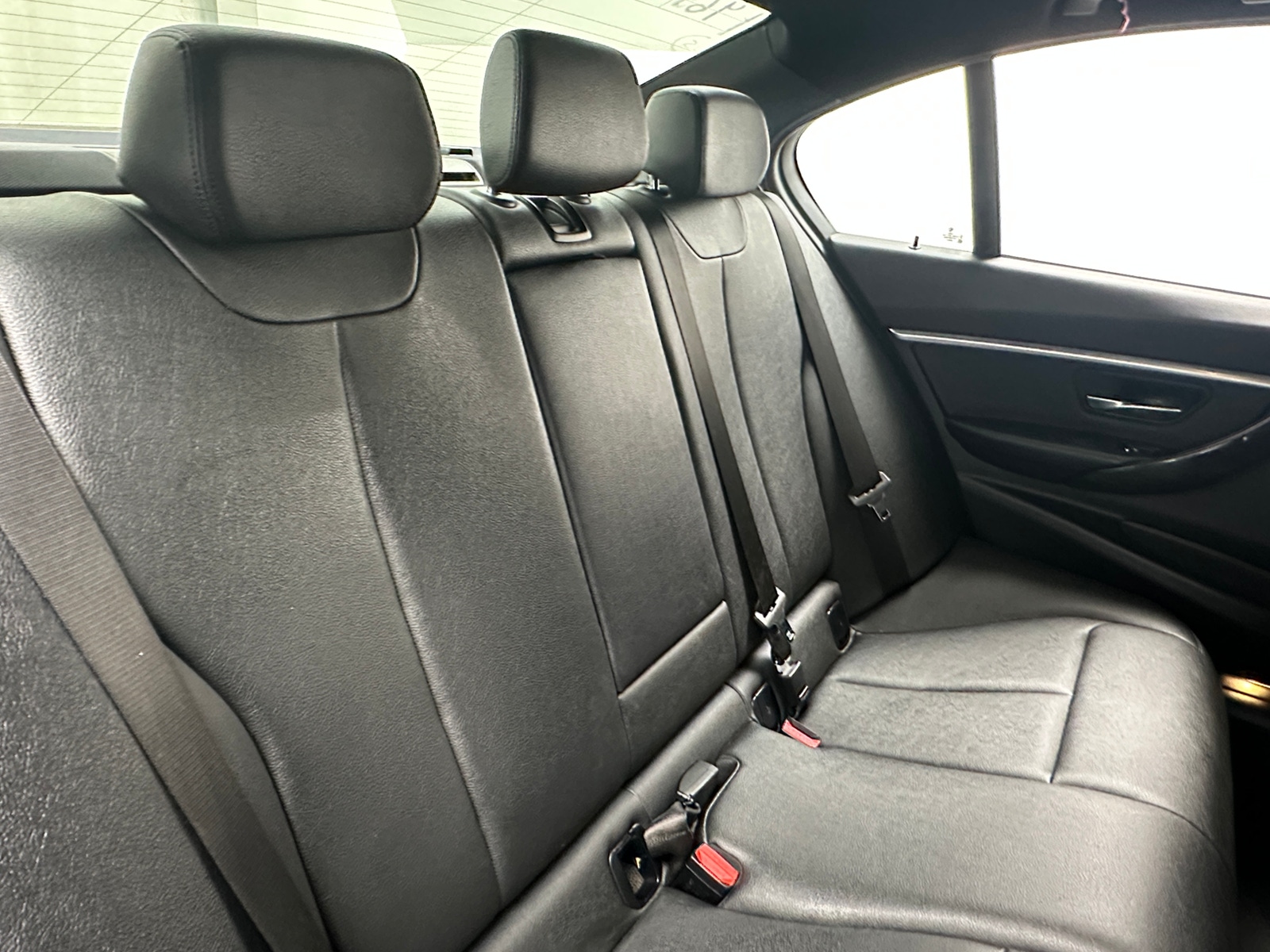 Thumbnail: 2018 BMW 3 Series - 5