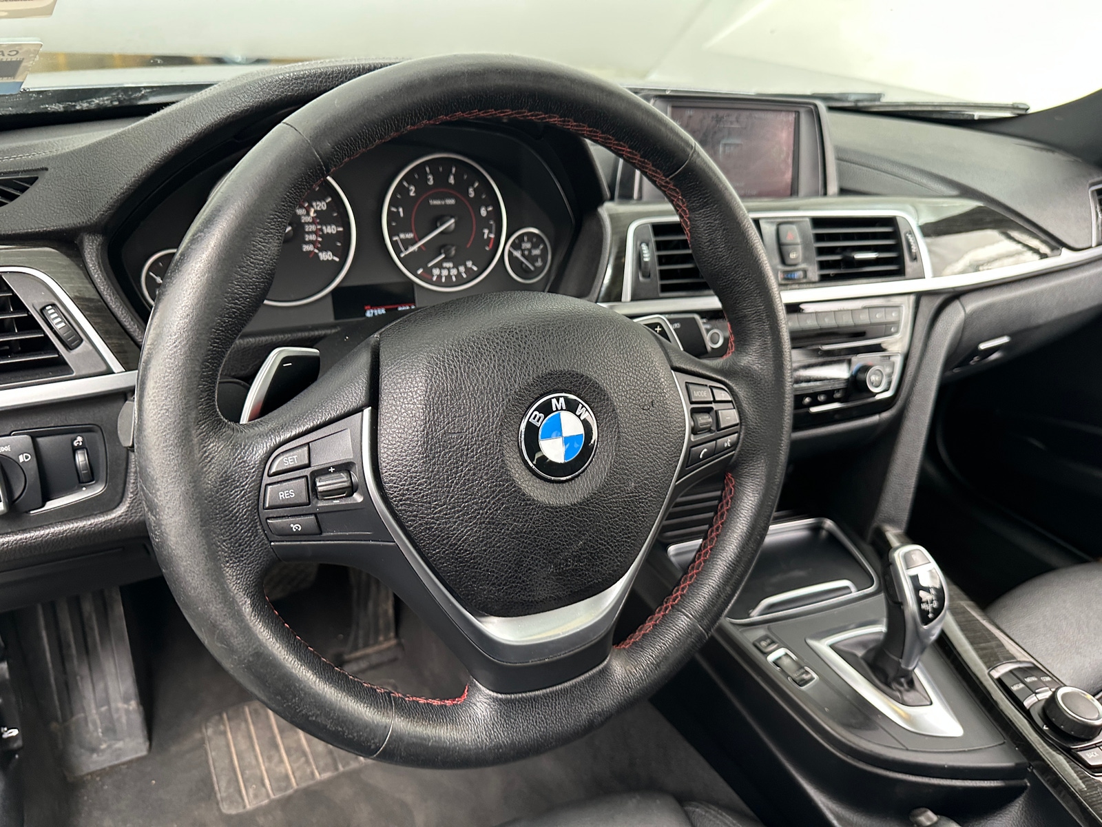 Thumbnail: 2018 BMW 3 Series - 4