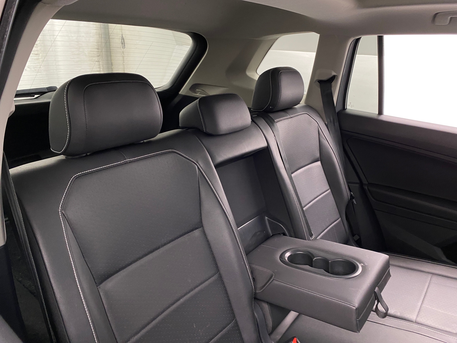 Thumbnail: 2021 Volkswagen Tiguan - 5