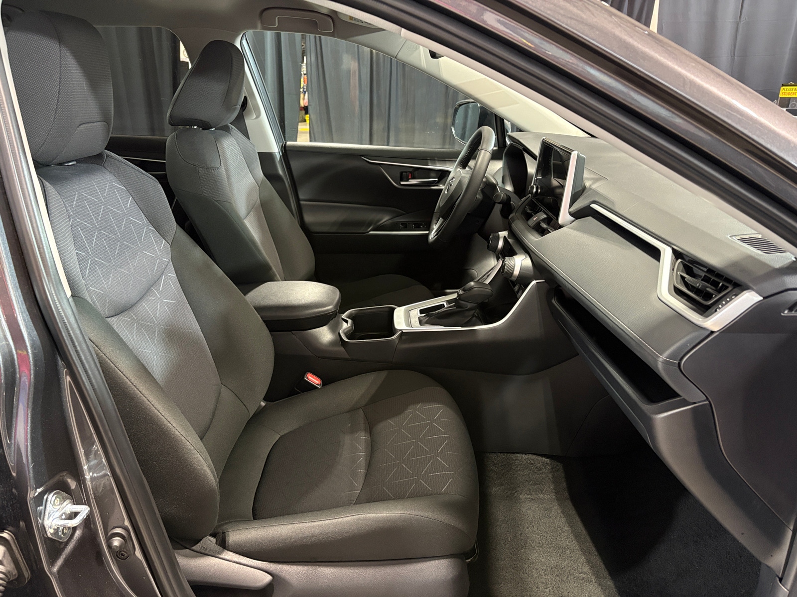 Thumbnail: 2025 Toyota RAV4 - 2