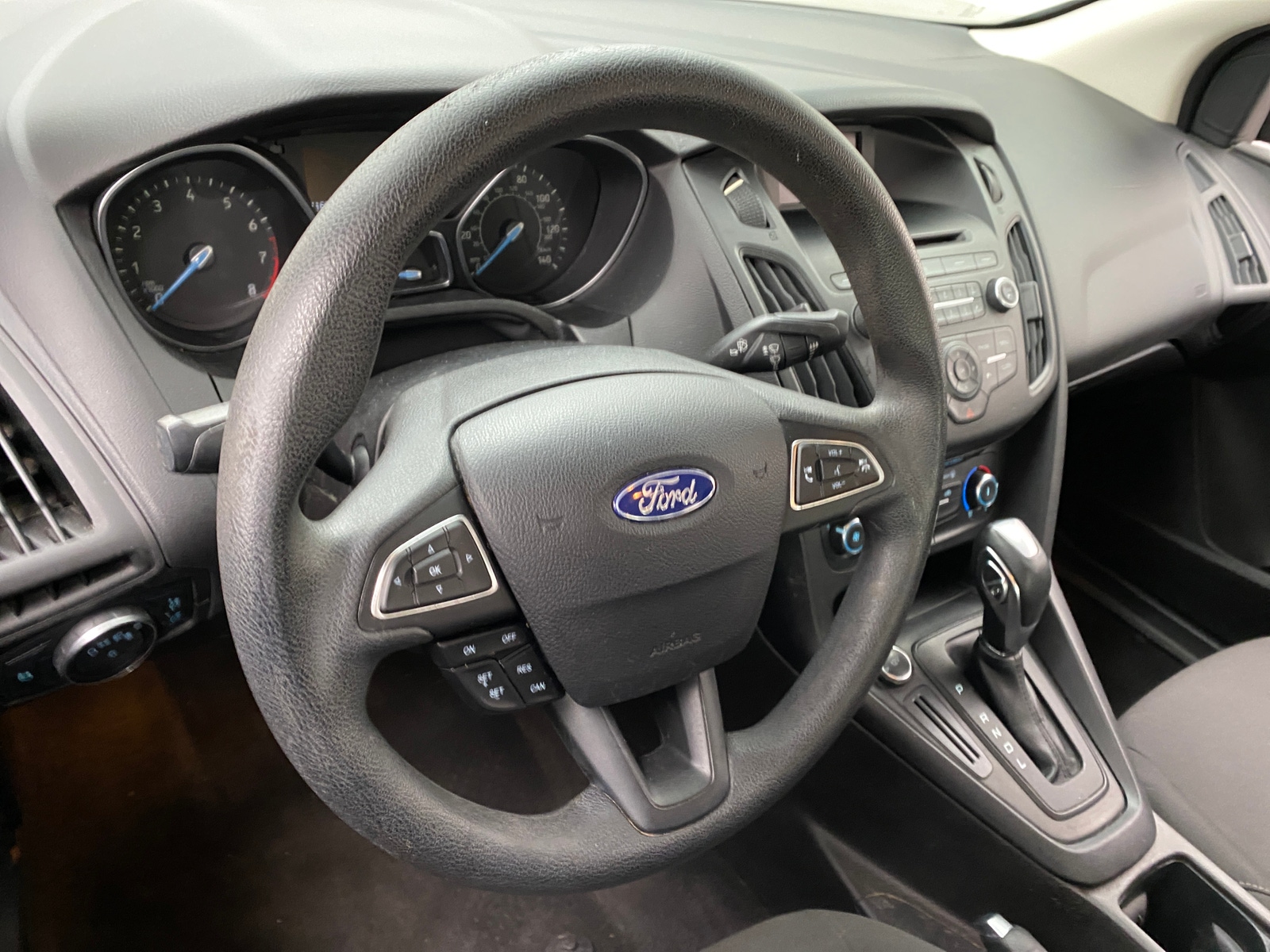 Thumbnail: 2016 Ford Focus - 5