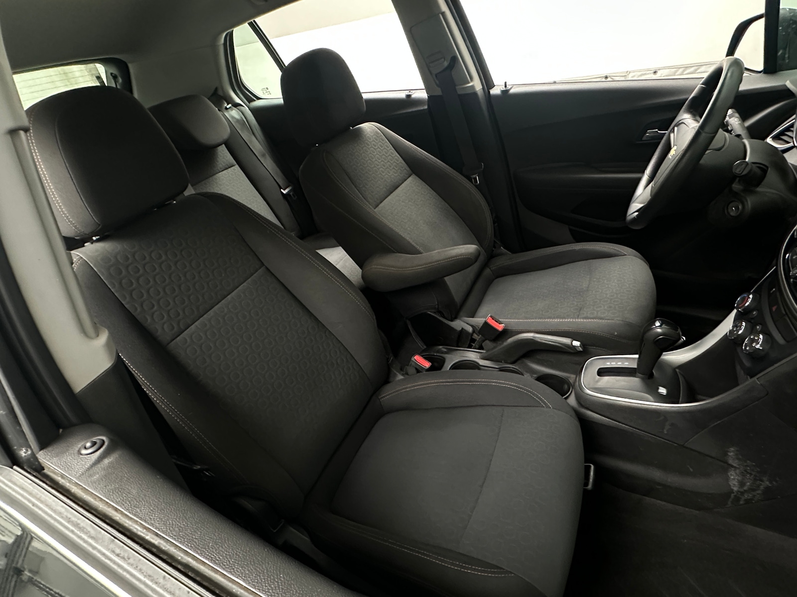 Thumbnail: 2019 Chevrolet Trax - 2