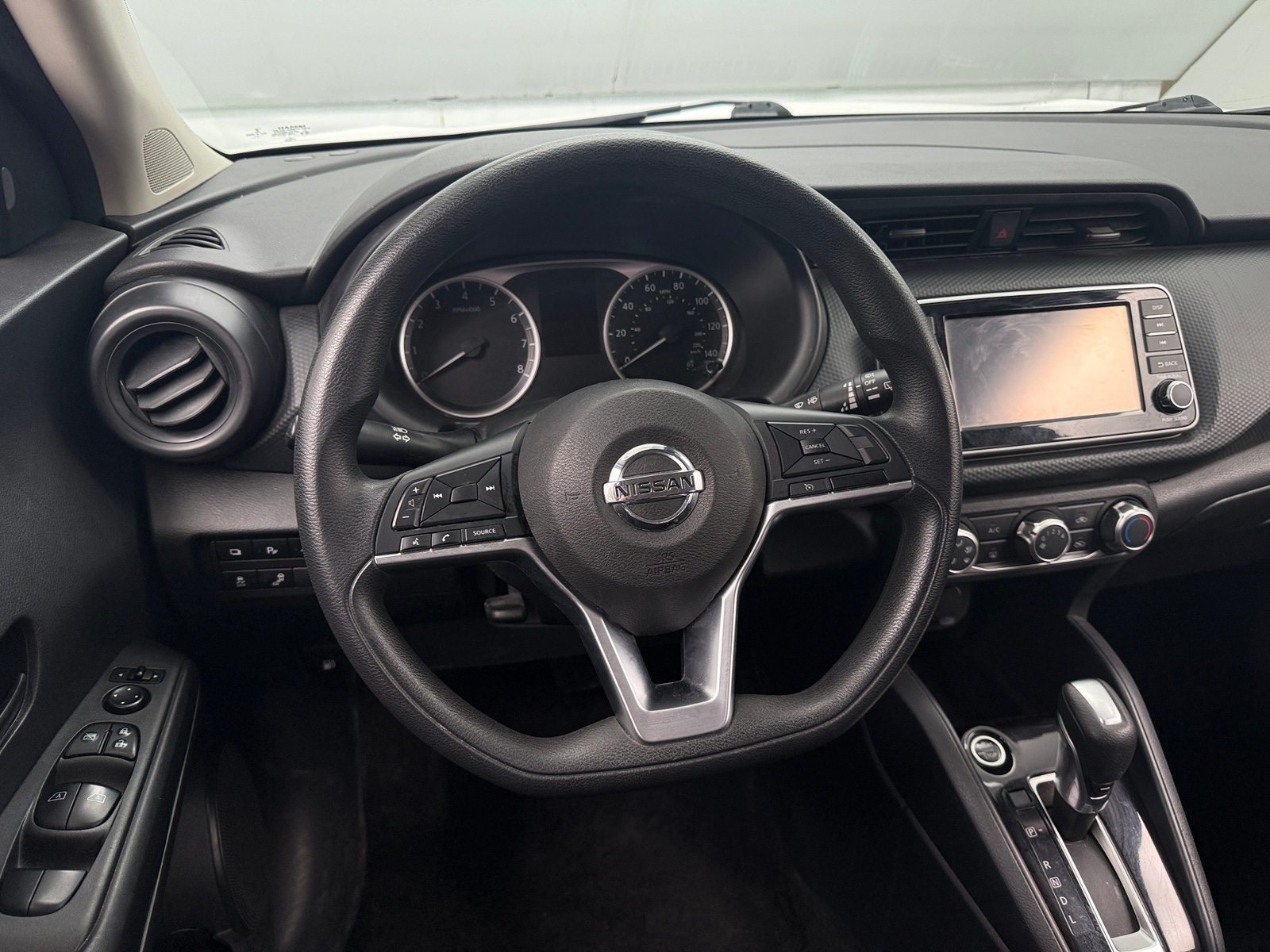 Thumbnail: 2021 Nissan Kicks - 5