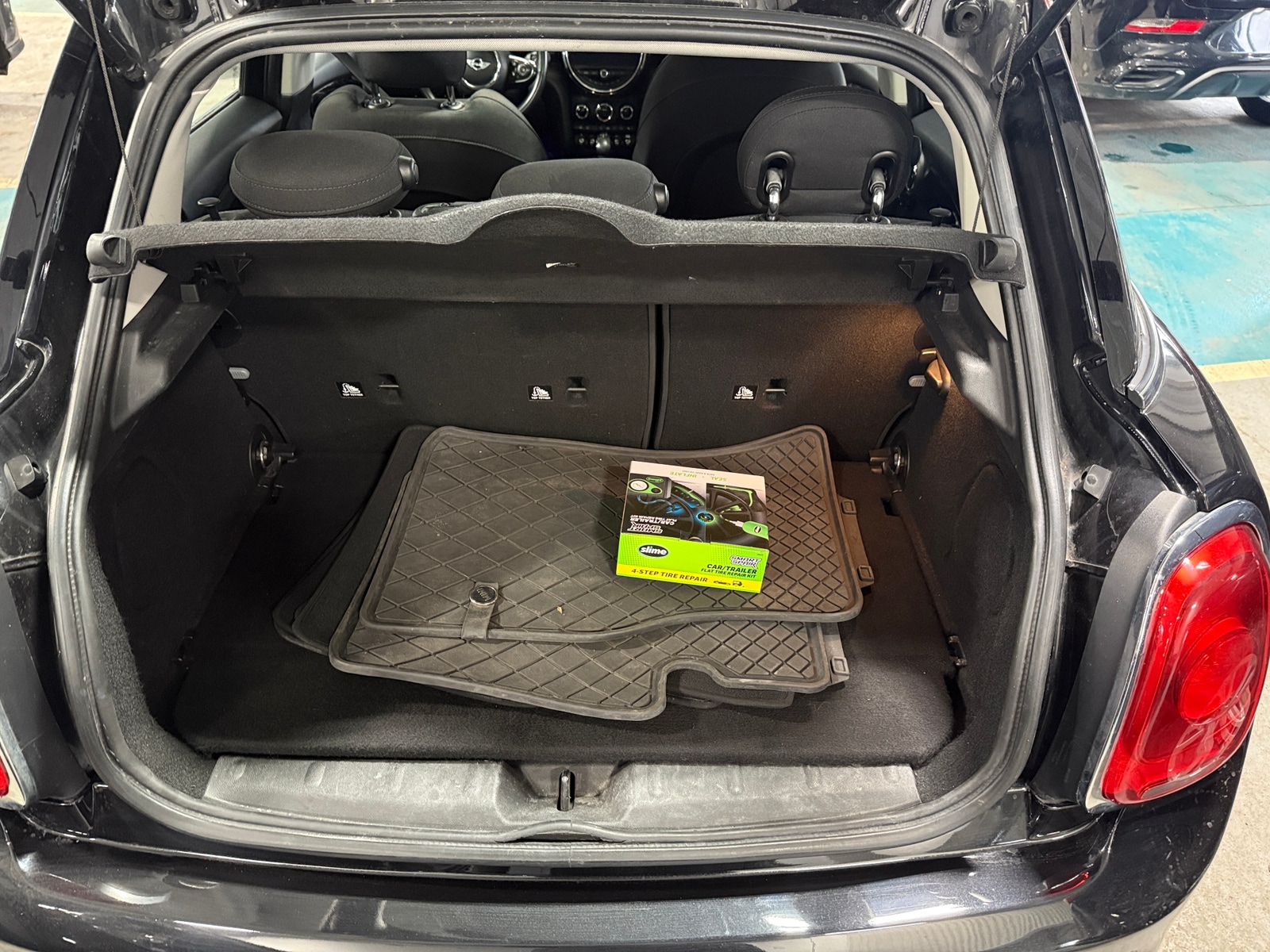 Thumbnail: 2018 MINI Cooper Hardtop - 6