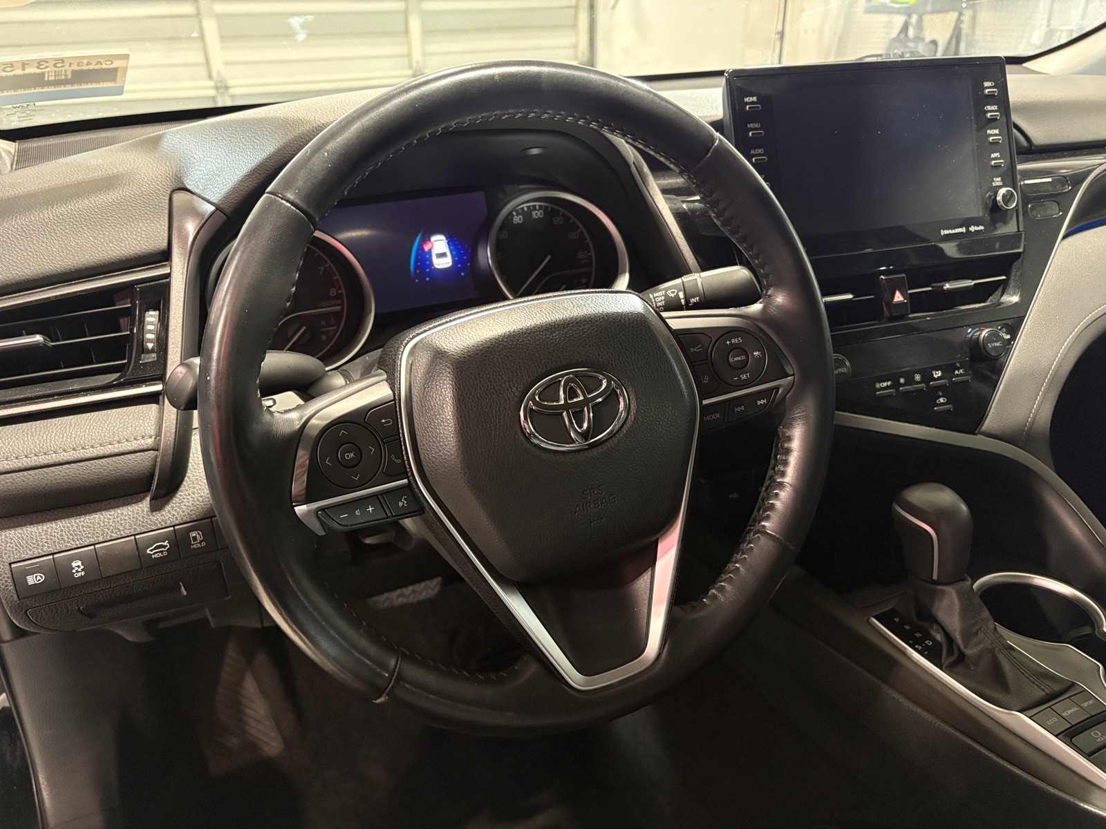 Thumbnail: 2022 Toyota Camry - 4