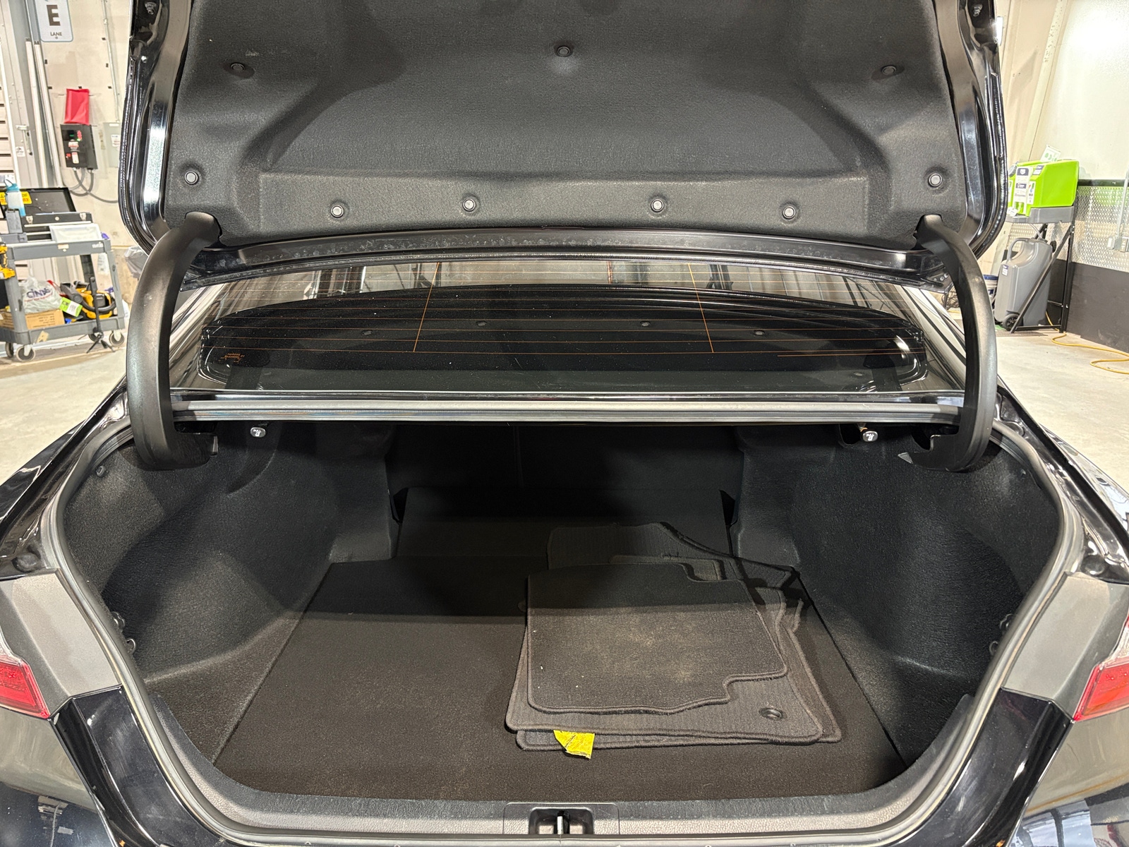 Thumbnail: 2022 Toyota Camry - 6