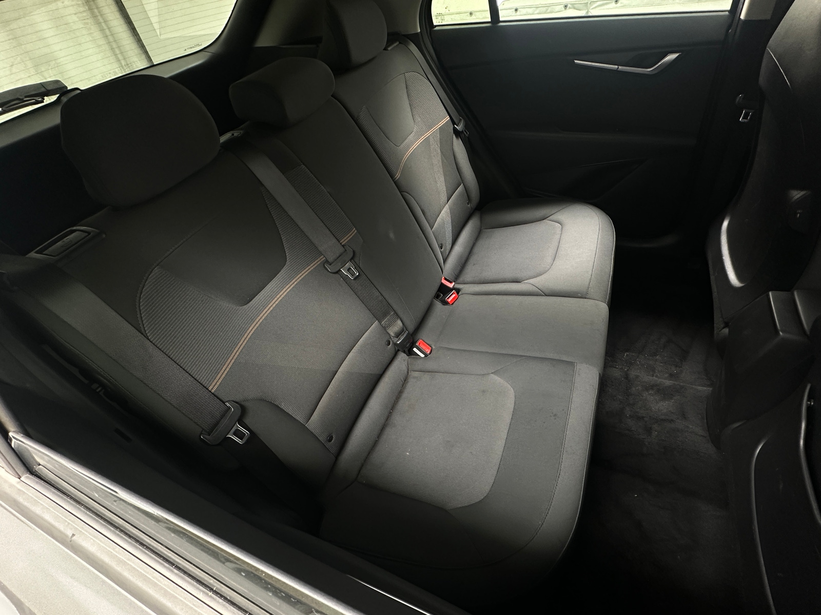 Thumbnail: 2023 Kia Niro - 6