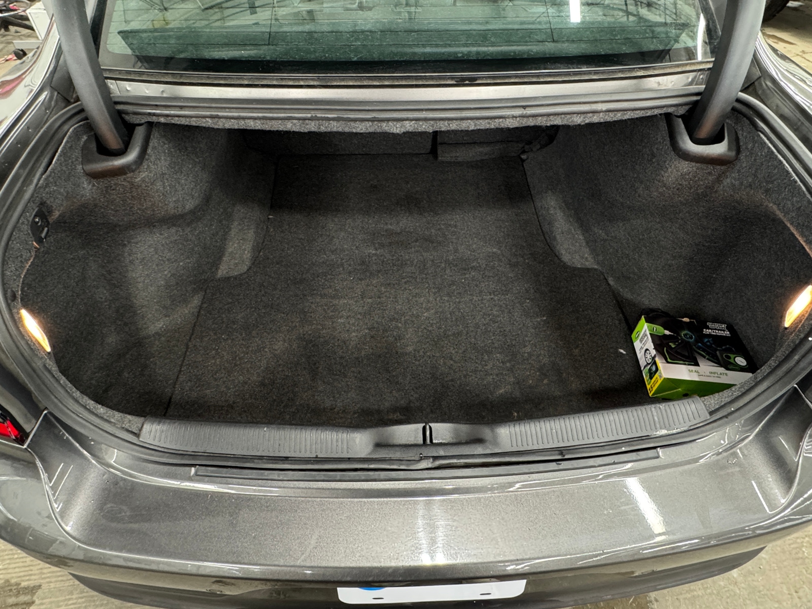 Thumbnail: 2021 Dodge Charger - 6