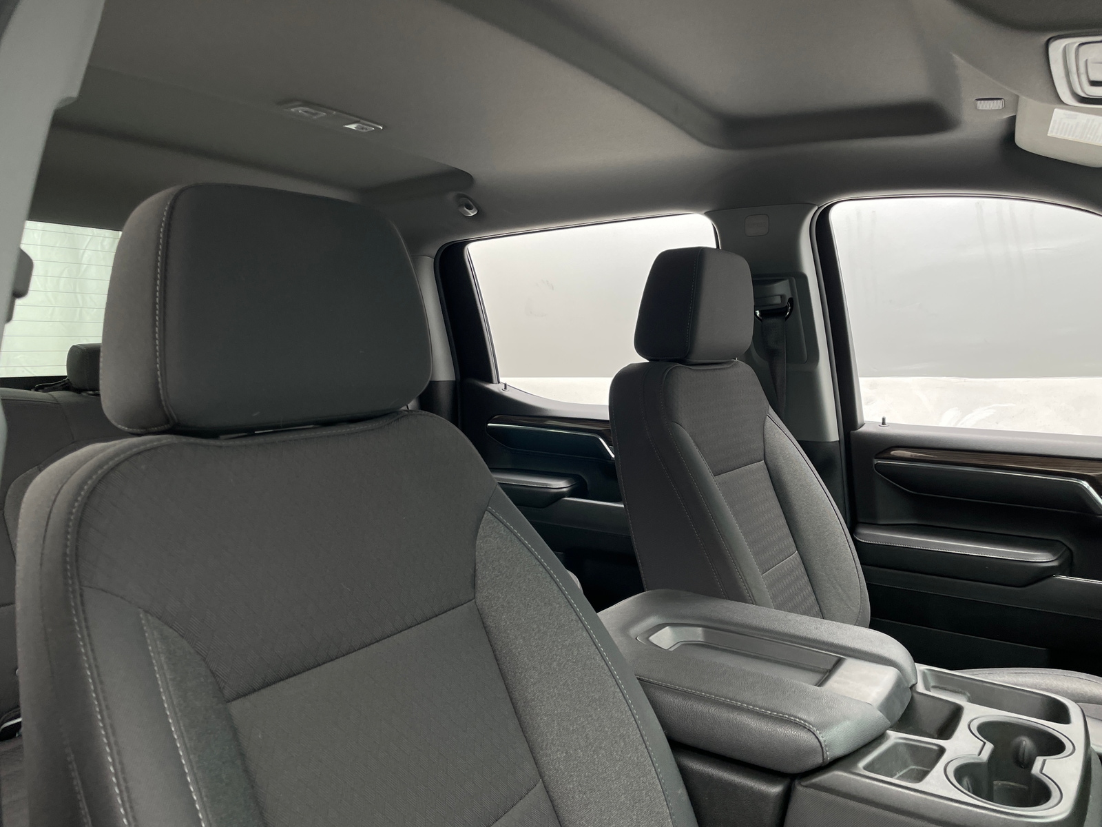 Thumbnail: 2024 Chevrolet Silverado 1500 - 2