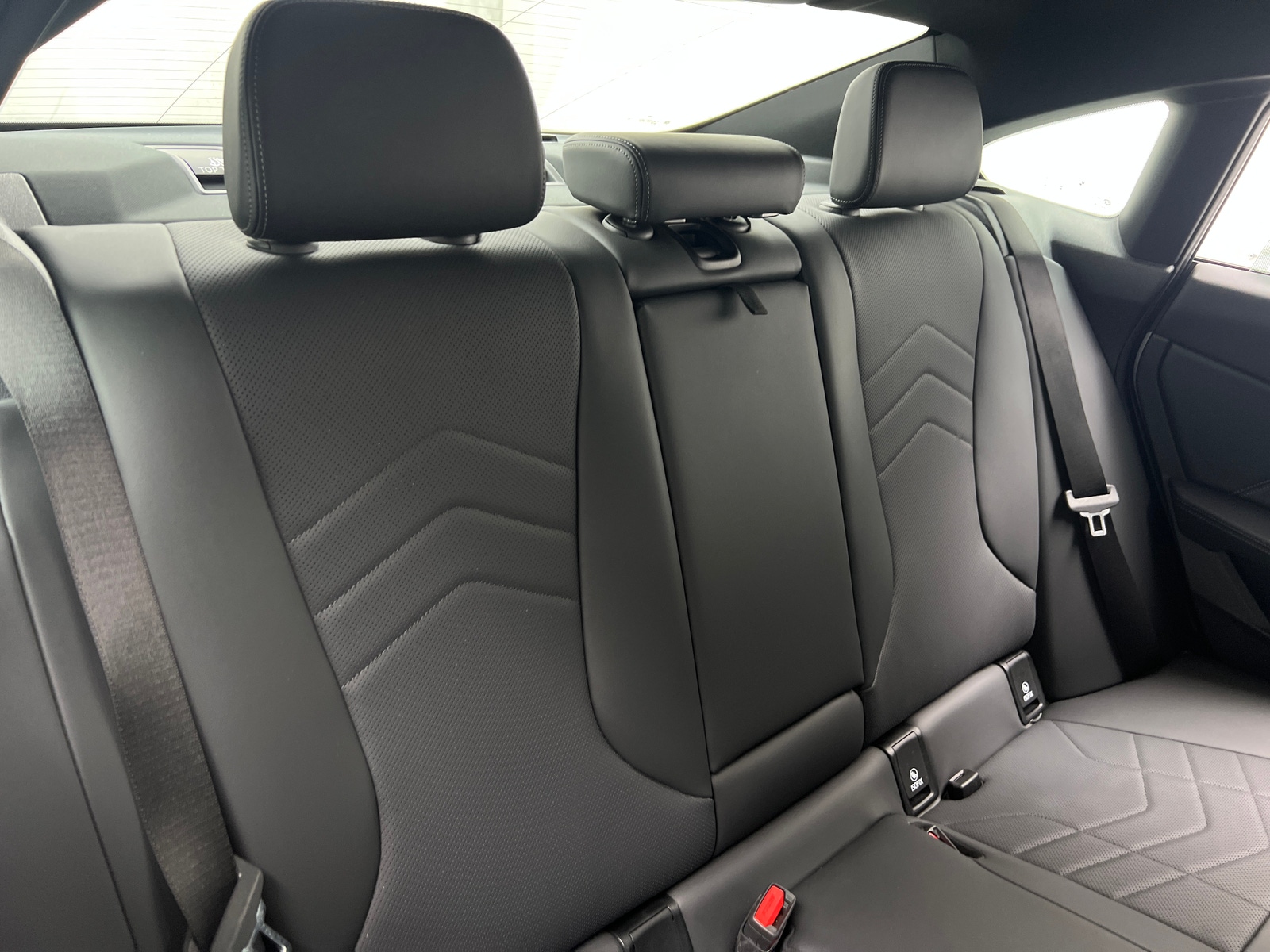 Thumbnail: 2025 BMW 2 Series - 5